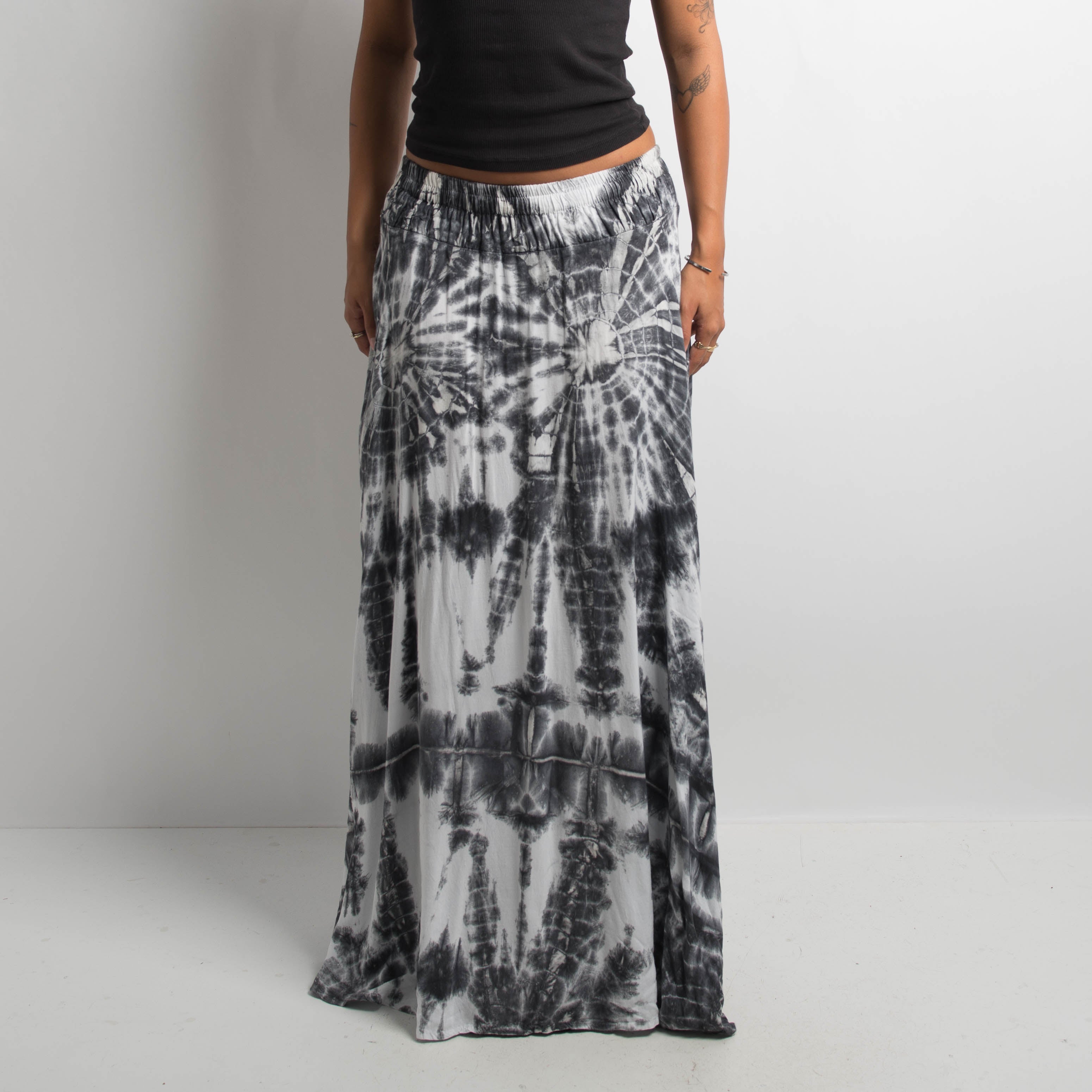 TIE DYED MAXI SKIRT