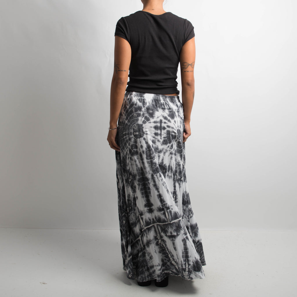 TIE DYED MAXI SKIRT