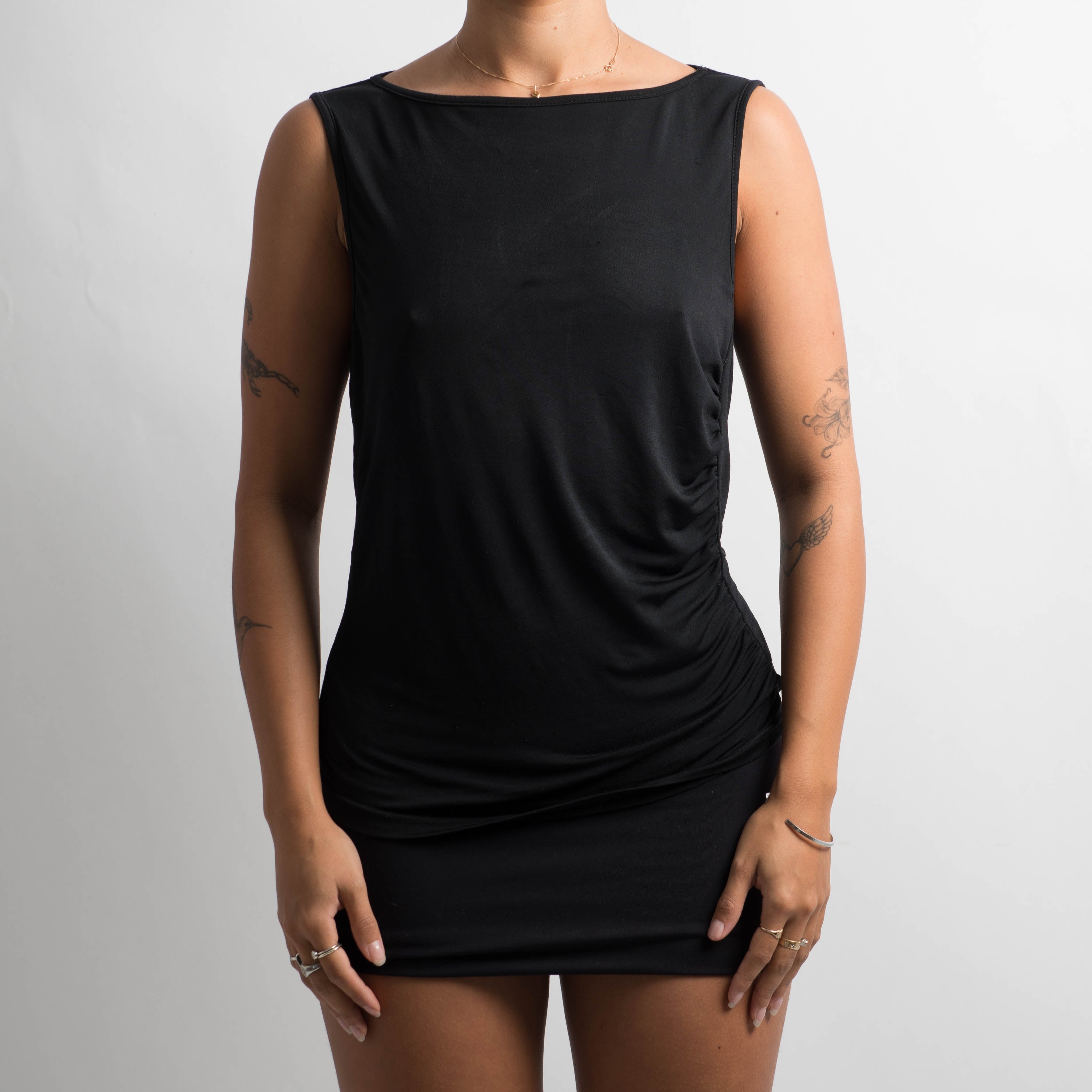 BLACK RUCHED TOP