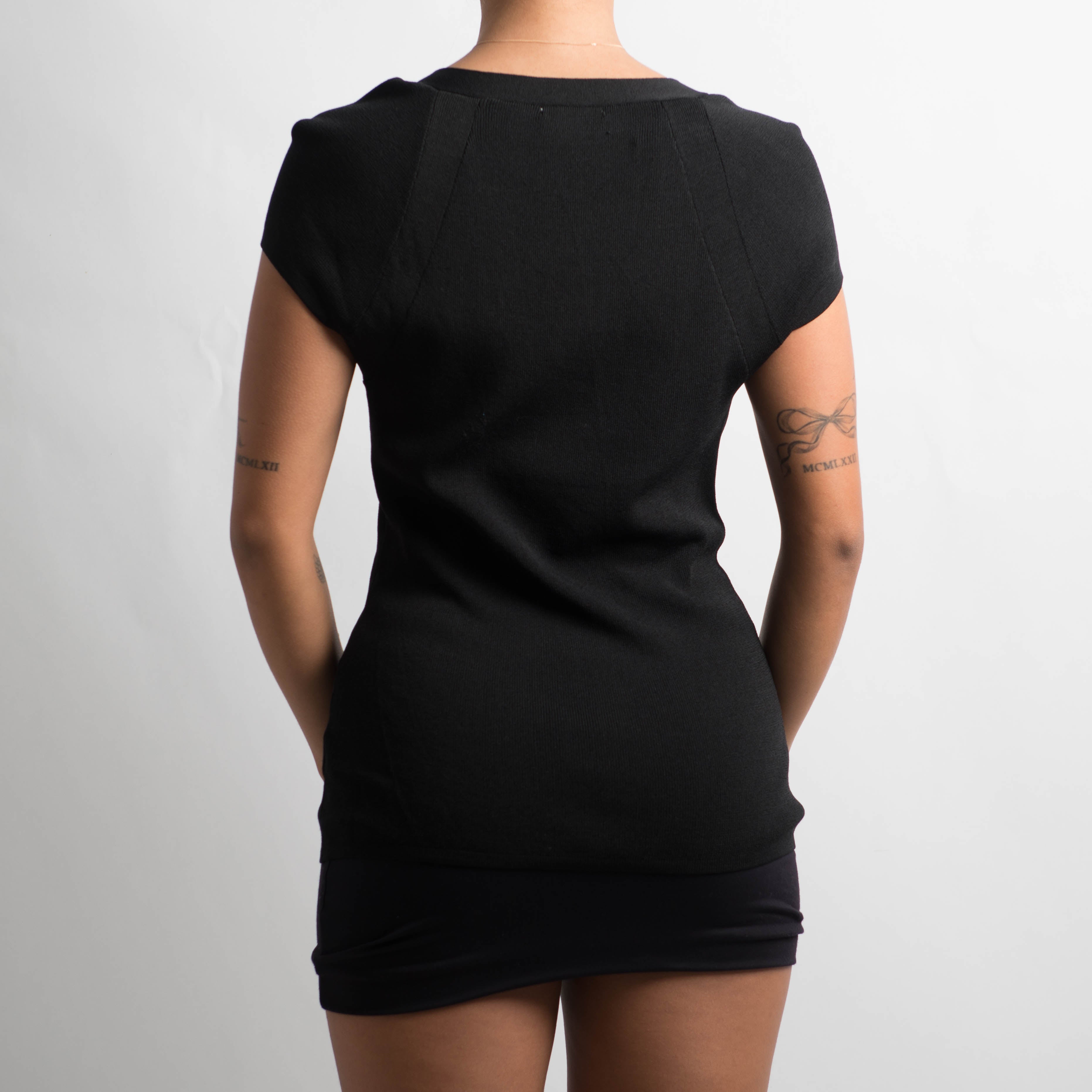 BLACK KNIT TOP
