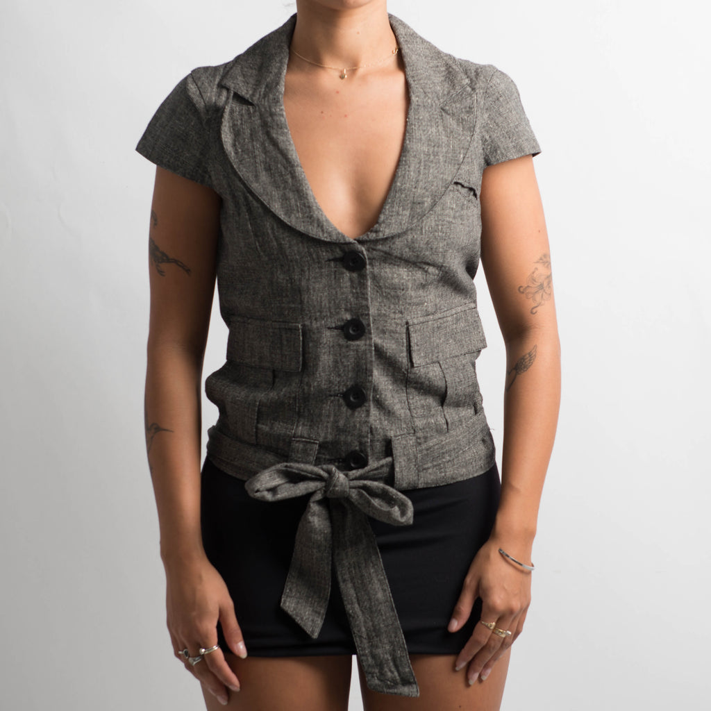 GREY SHORT SLEEVE BLAZER