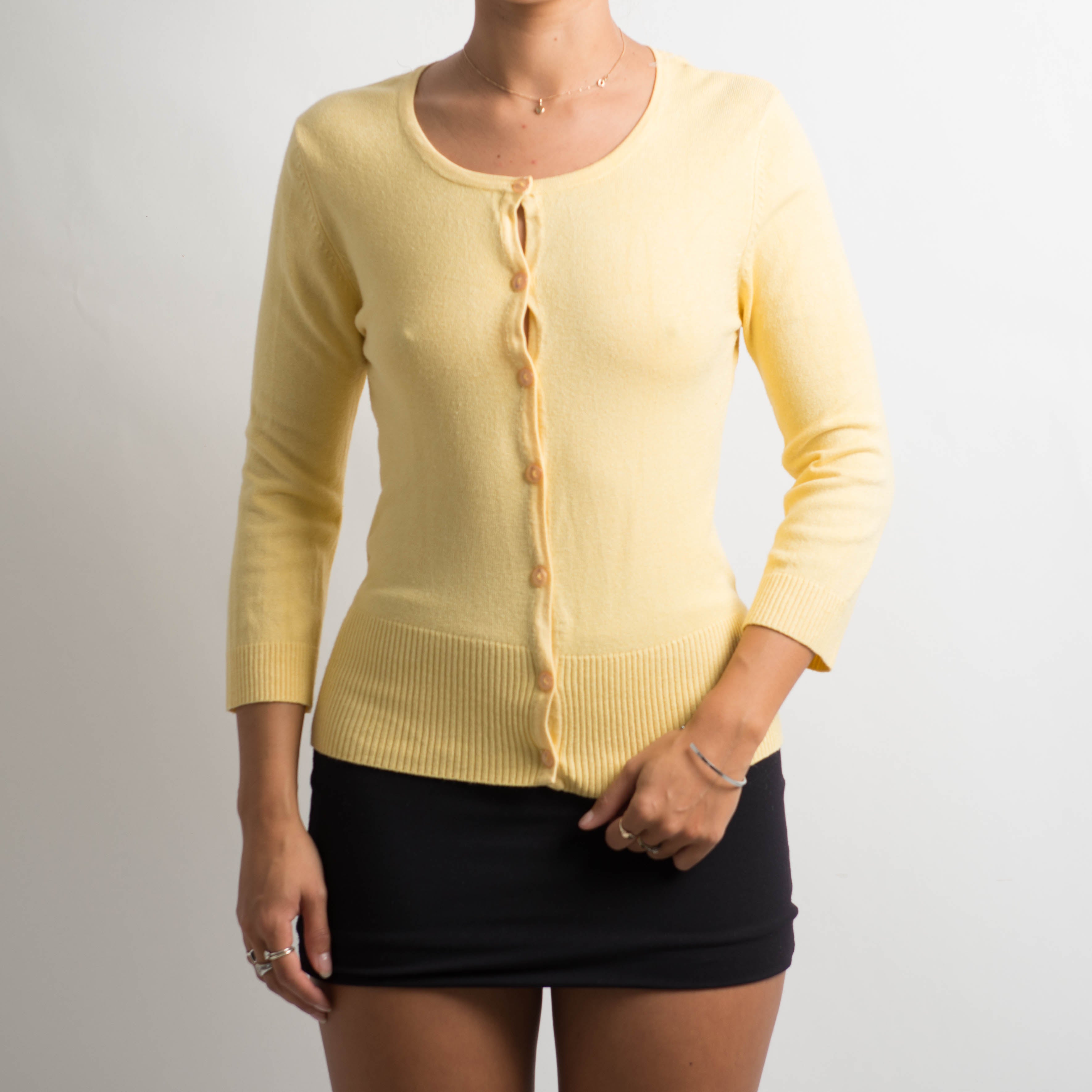 YELLOW SLIM FIT CARDIGAN