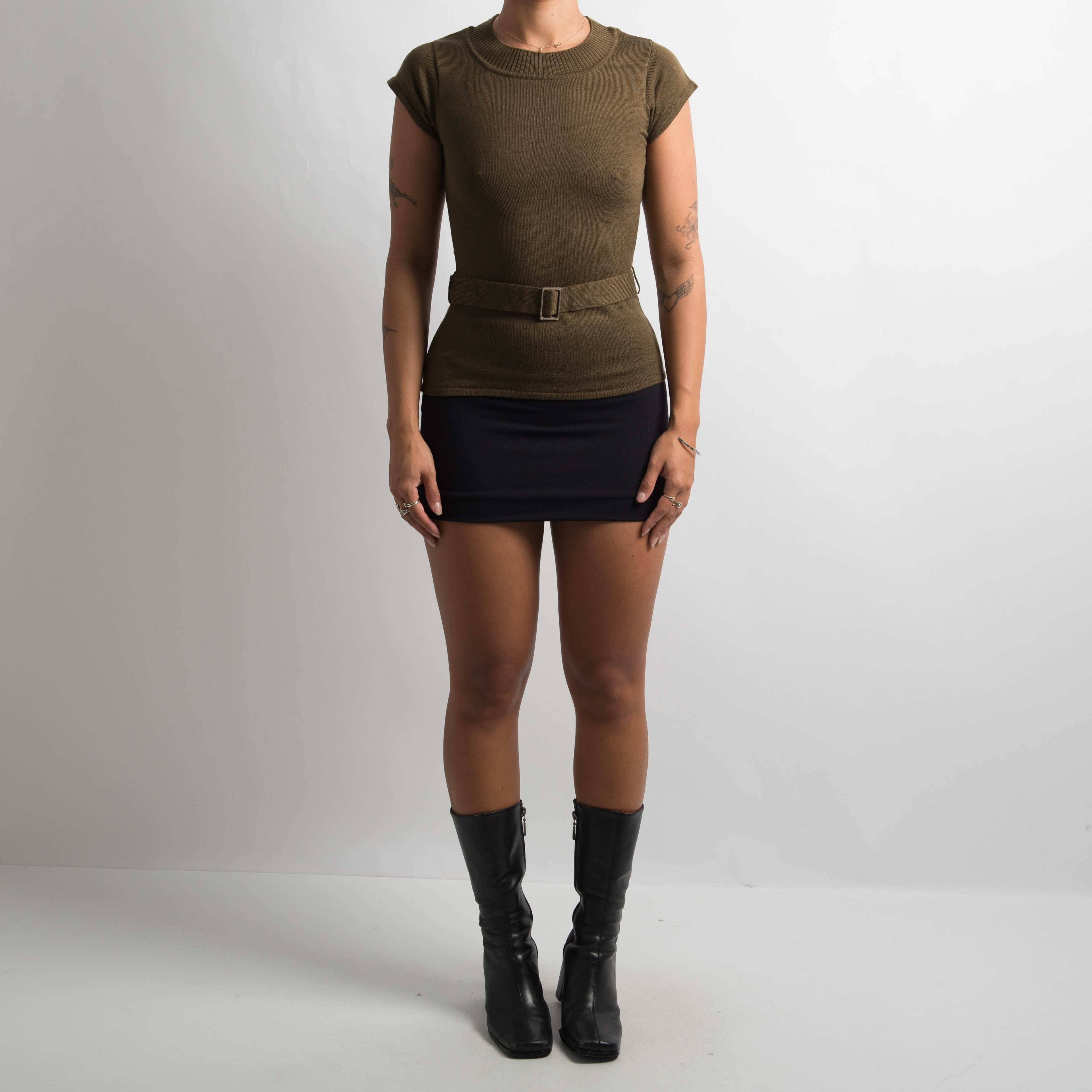 KHAKI KNIT SHORT SLEEVE TEE