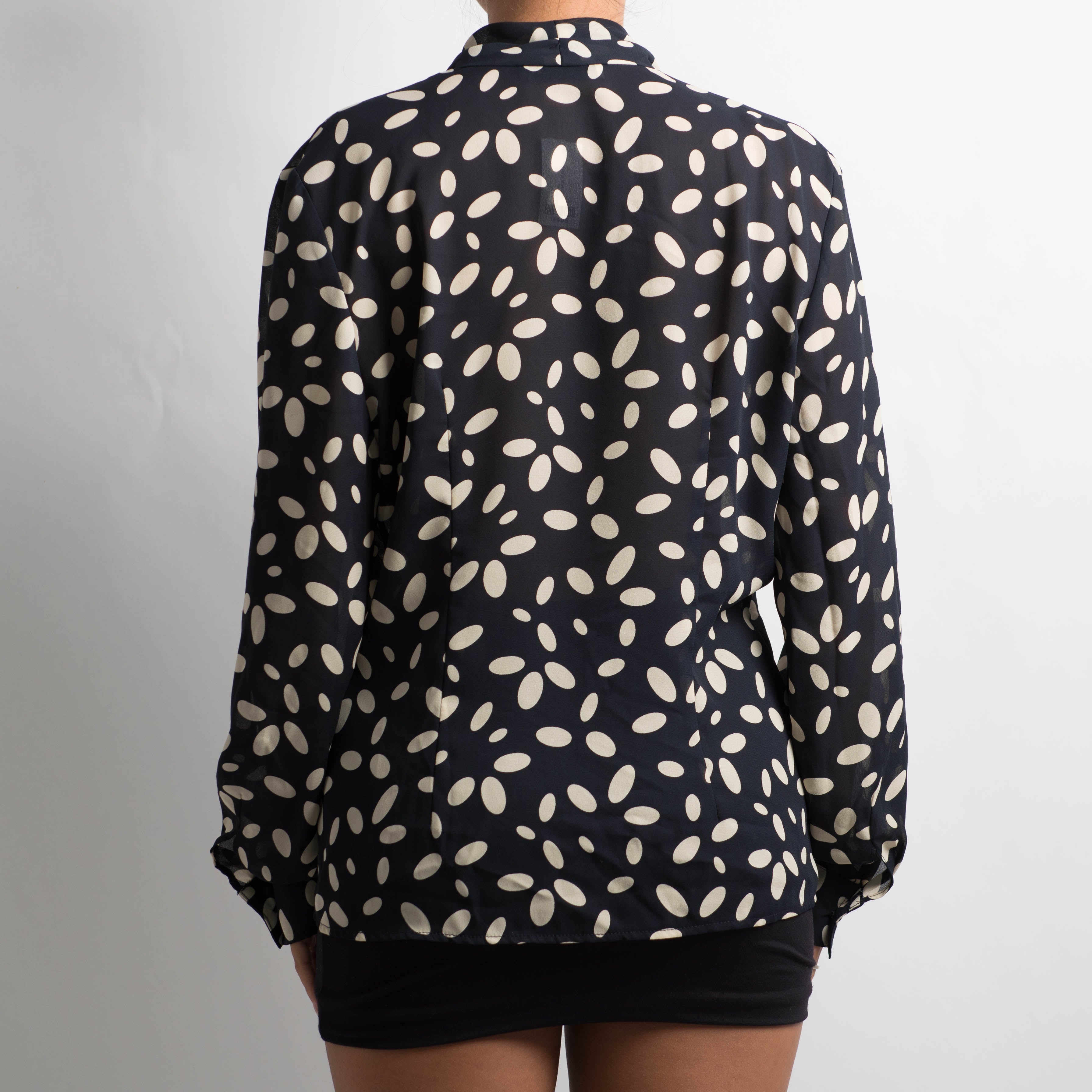 NAVY PATTERN BLOUSE