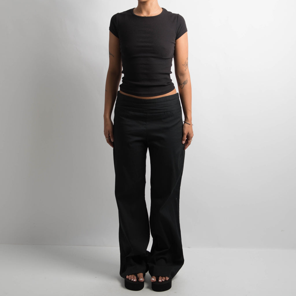 CLASSIC BLACK TROUSERS