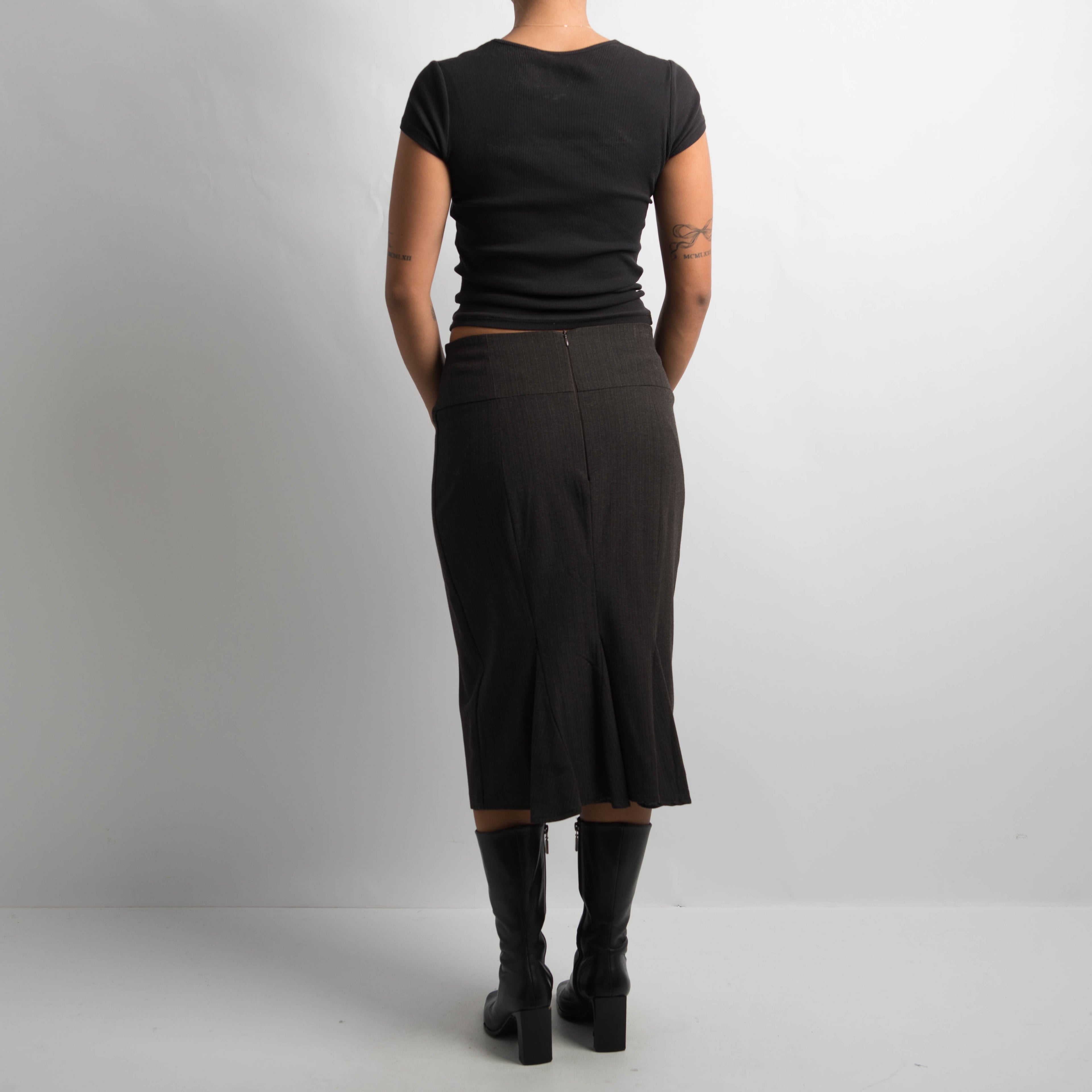 BELTED MIDI SKIRT