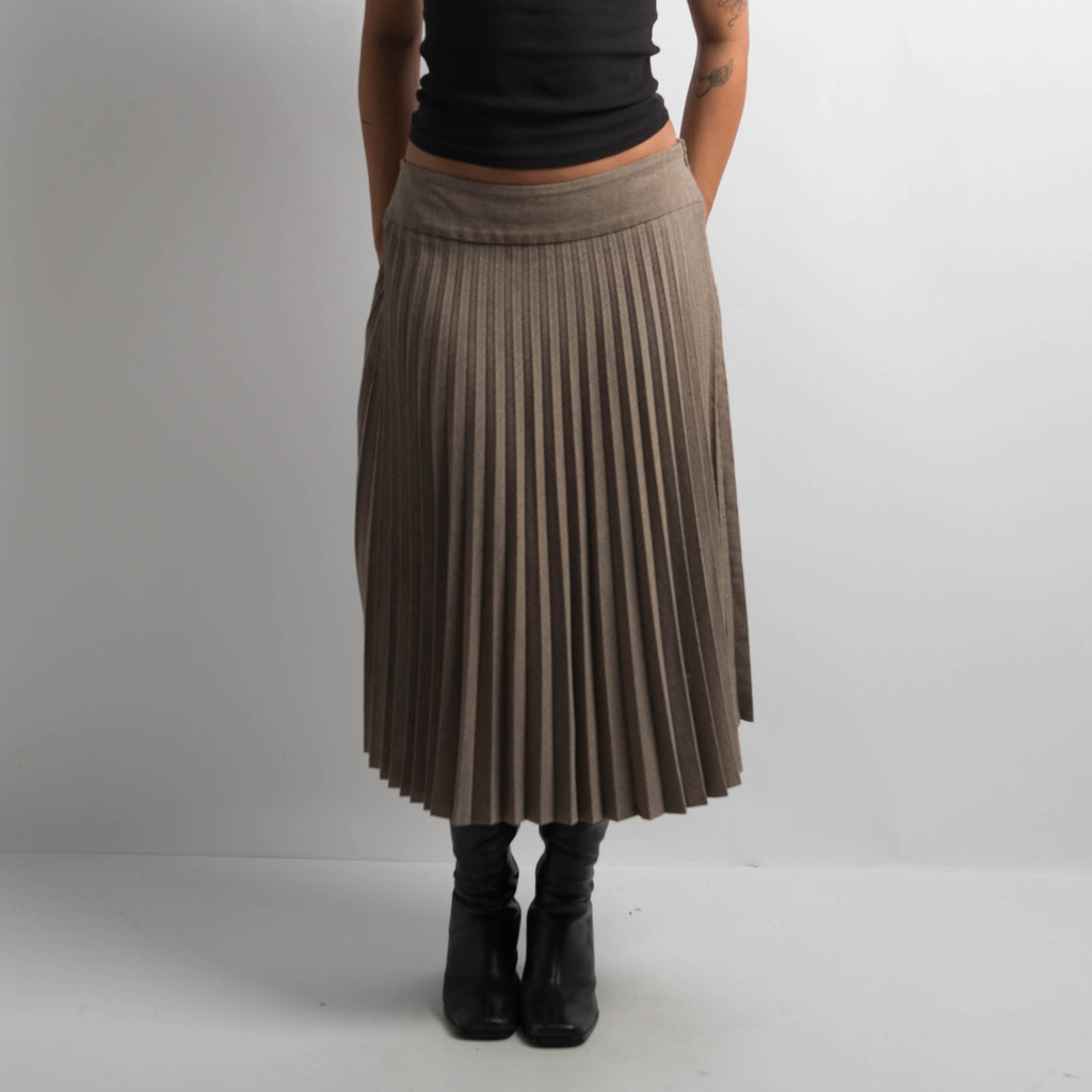 BROWN TEXTURED MIDI SKIRT