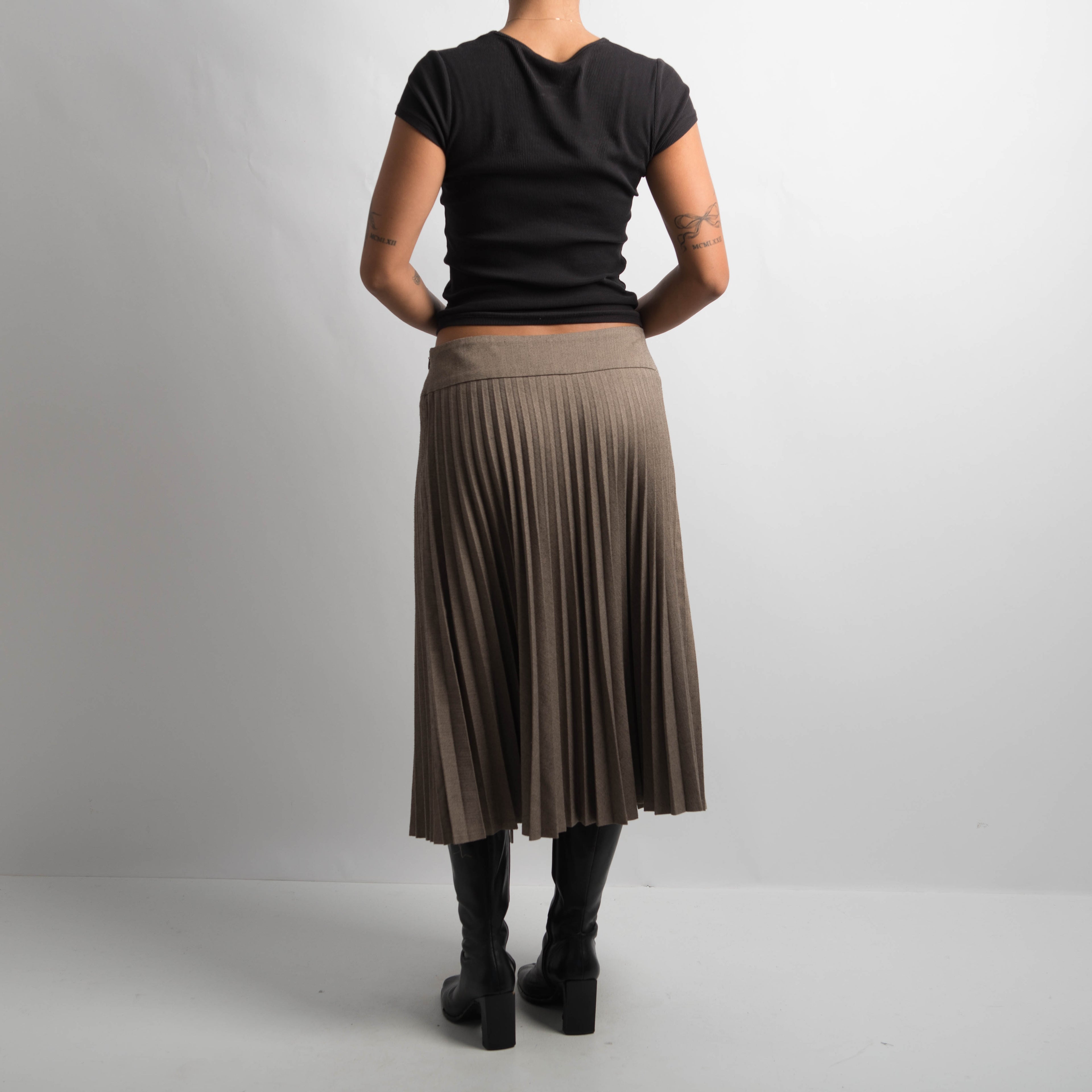 BROWN TEXTURED MIDI SKIRT