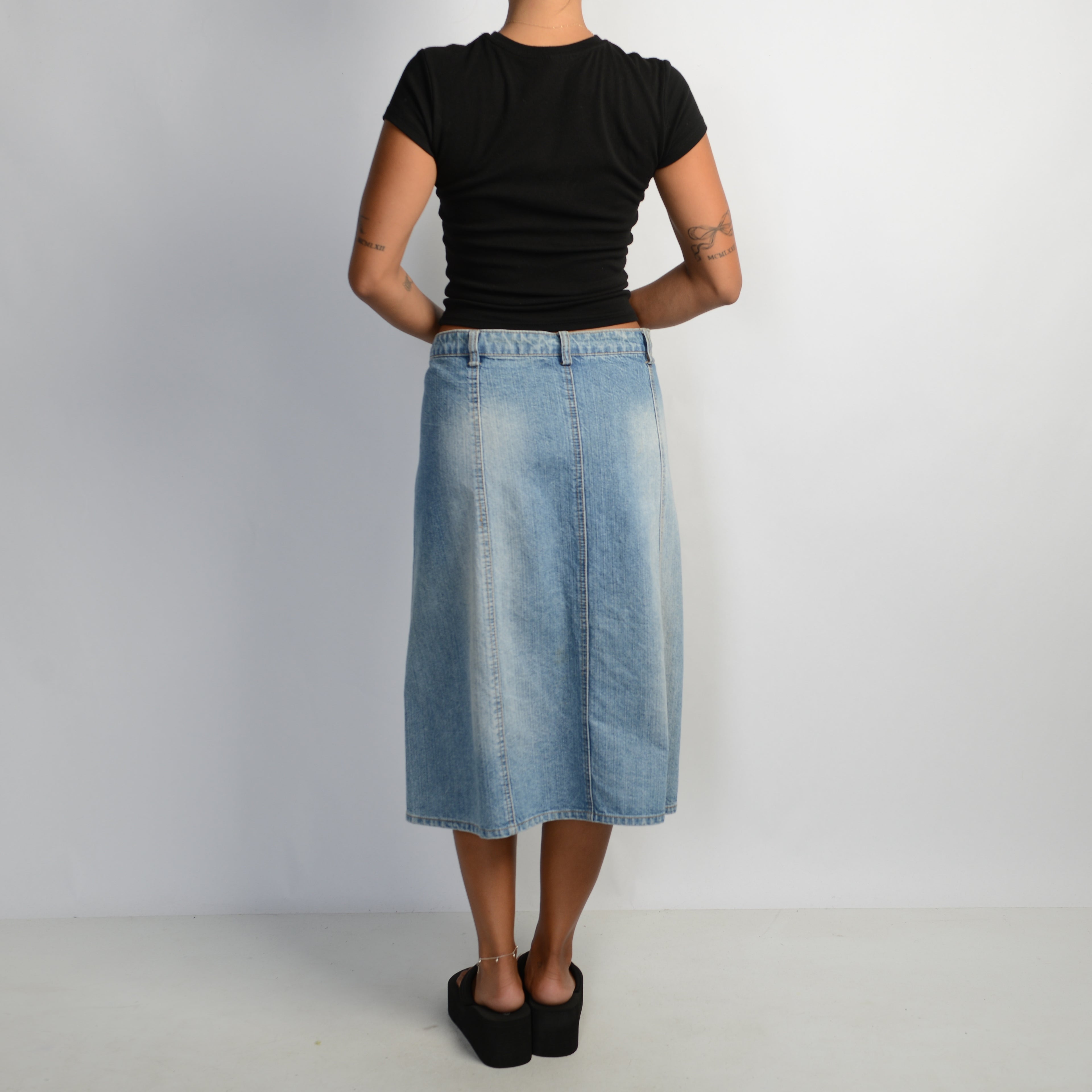 EMBROIDERED MIDI SKIRT