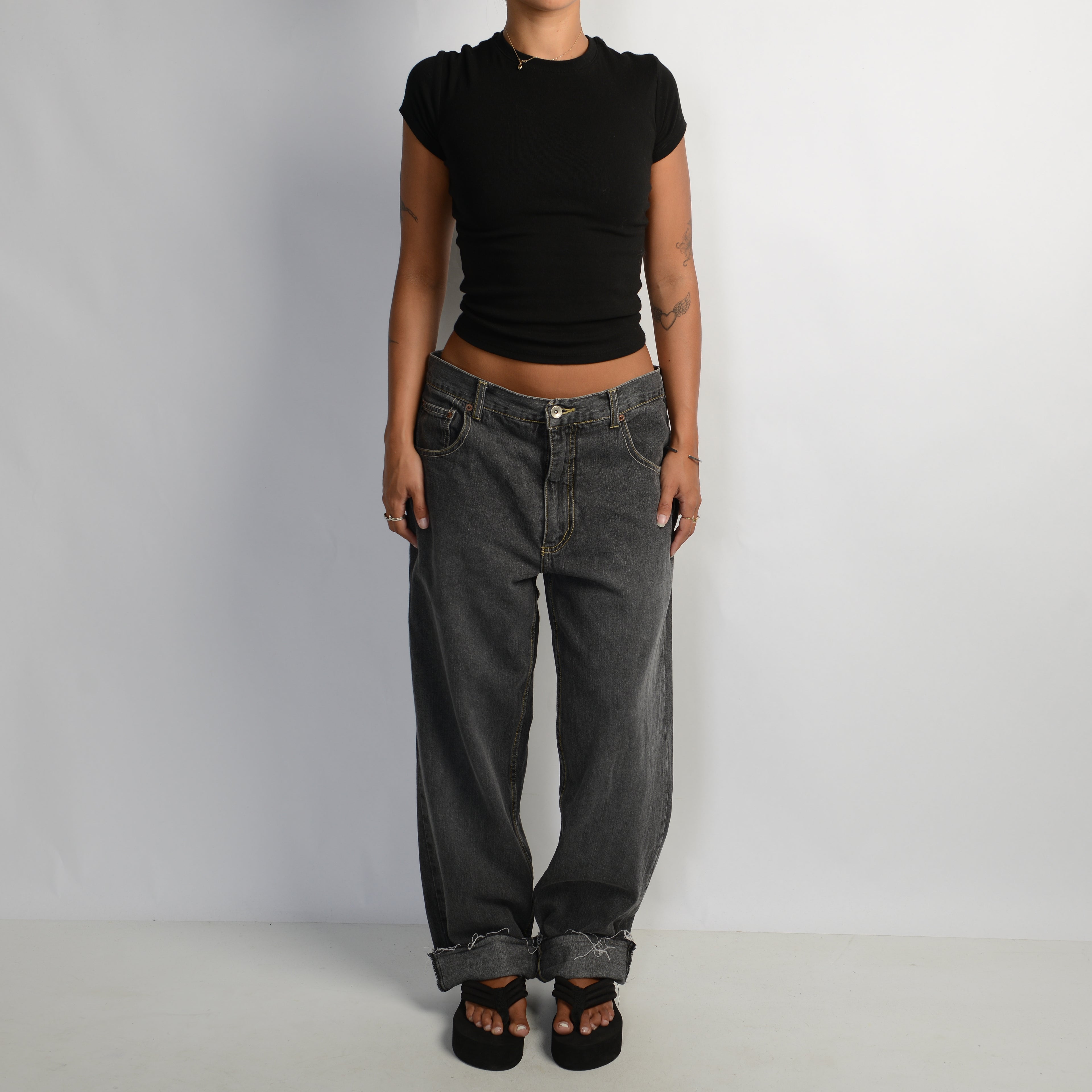 FADED GREY BOYFRIEND JEANS