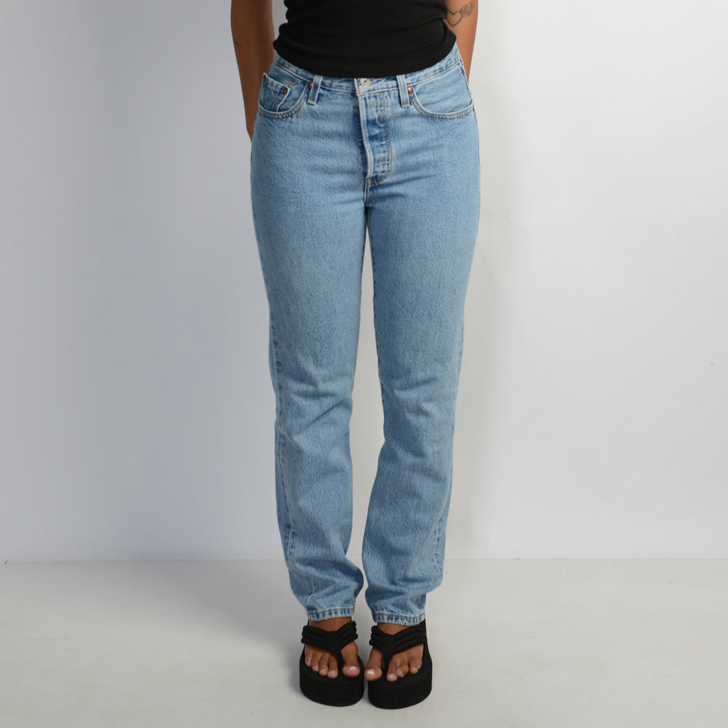 LEVIS 501 JEANS