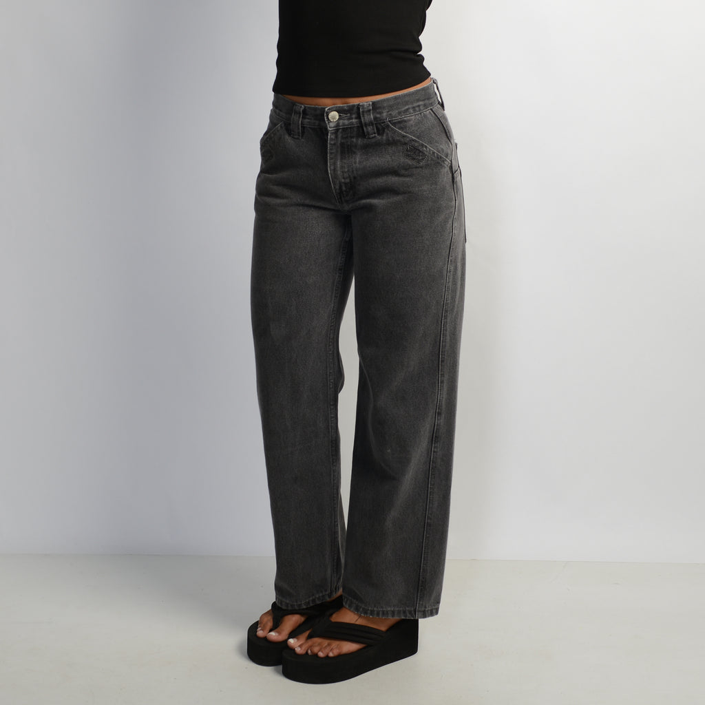 FADED GREY MID RISE JEANS