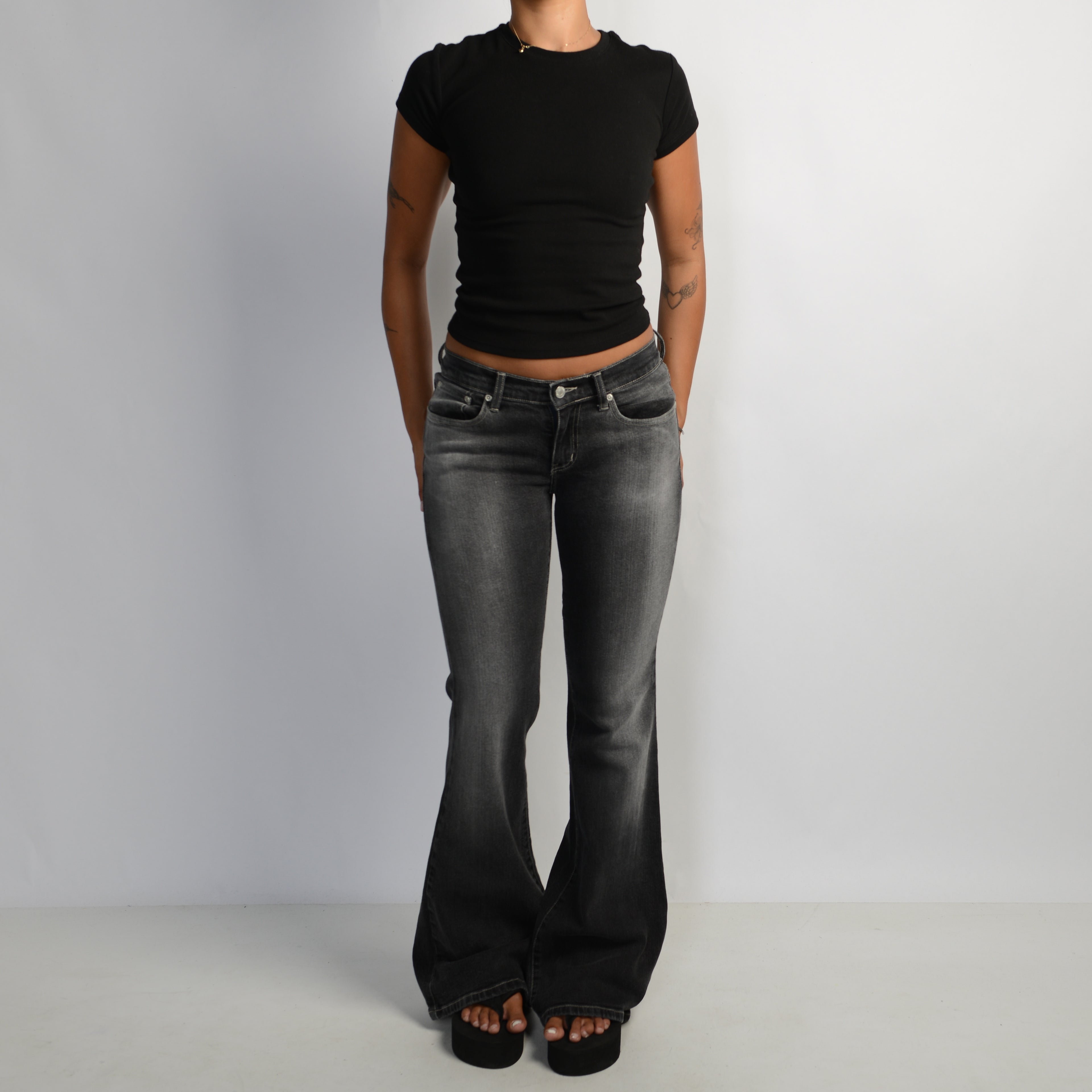 FADED BLACK FLARE JEANS