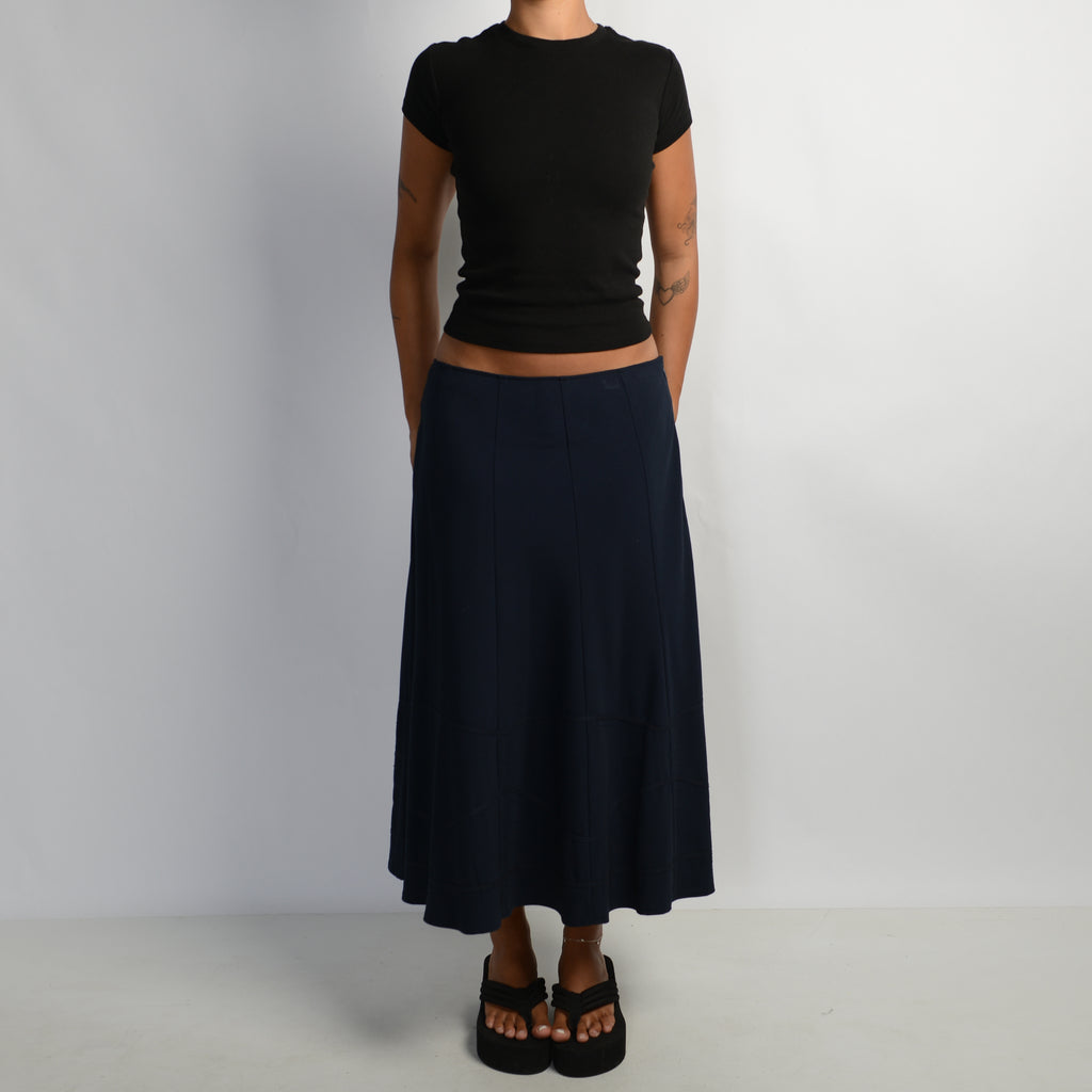 NAVY LONGLINE SKIRT