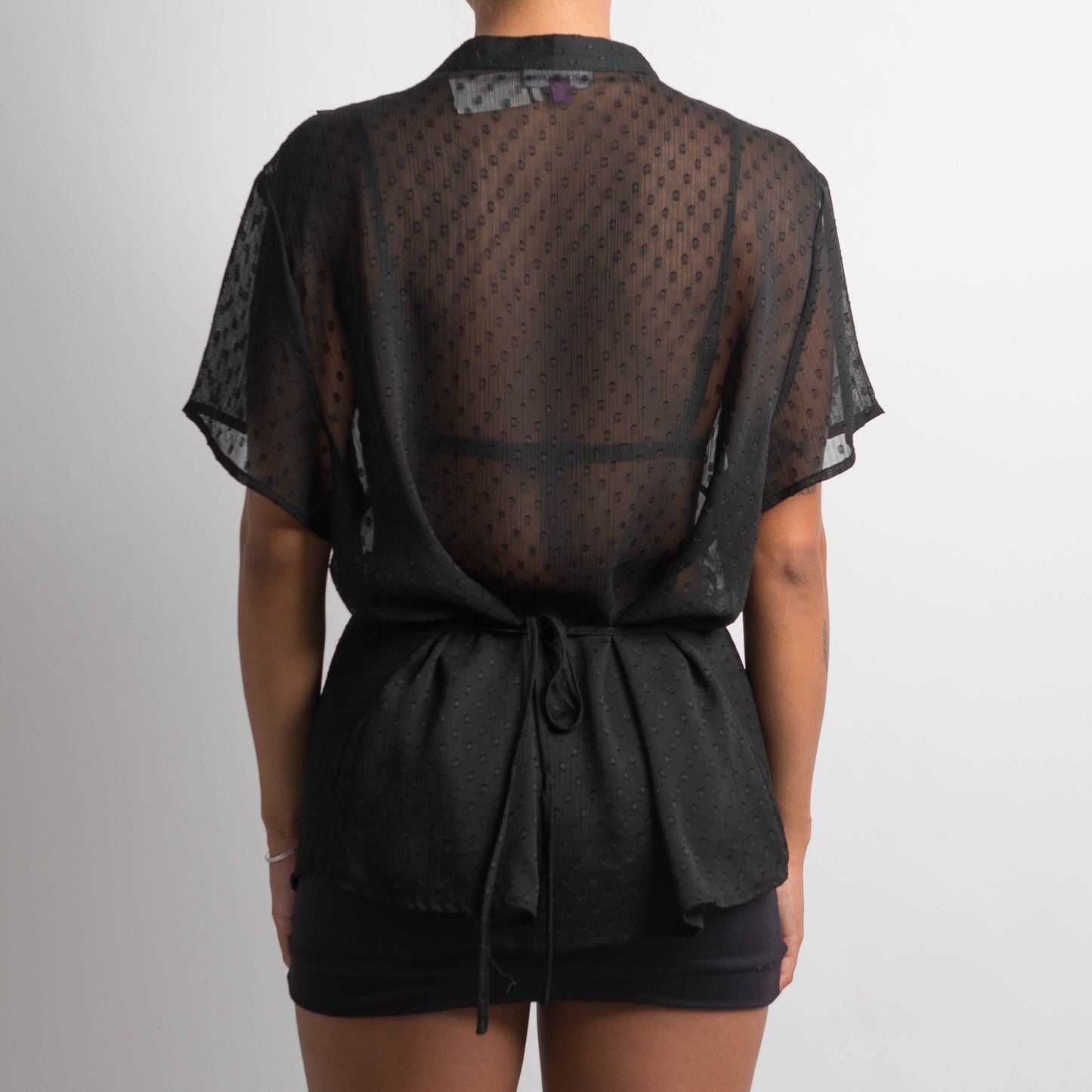 BLACK SHEER SHORT SLEEVE BLOUSE