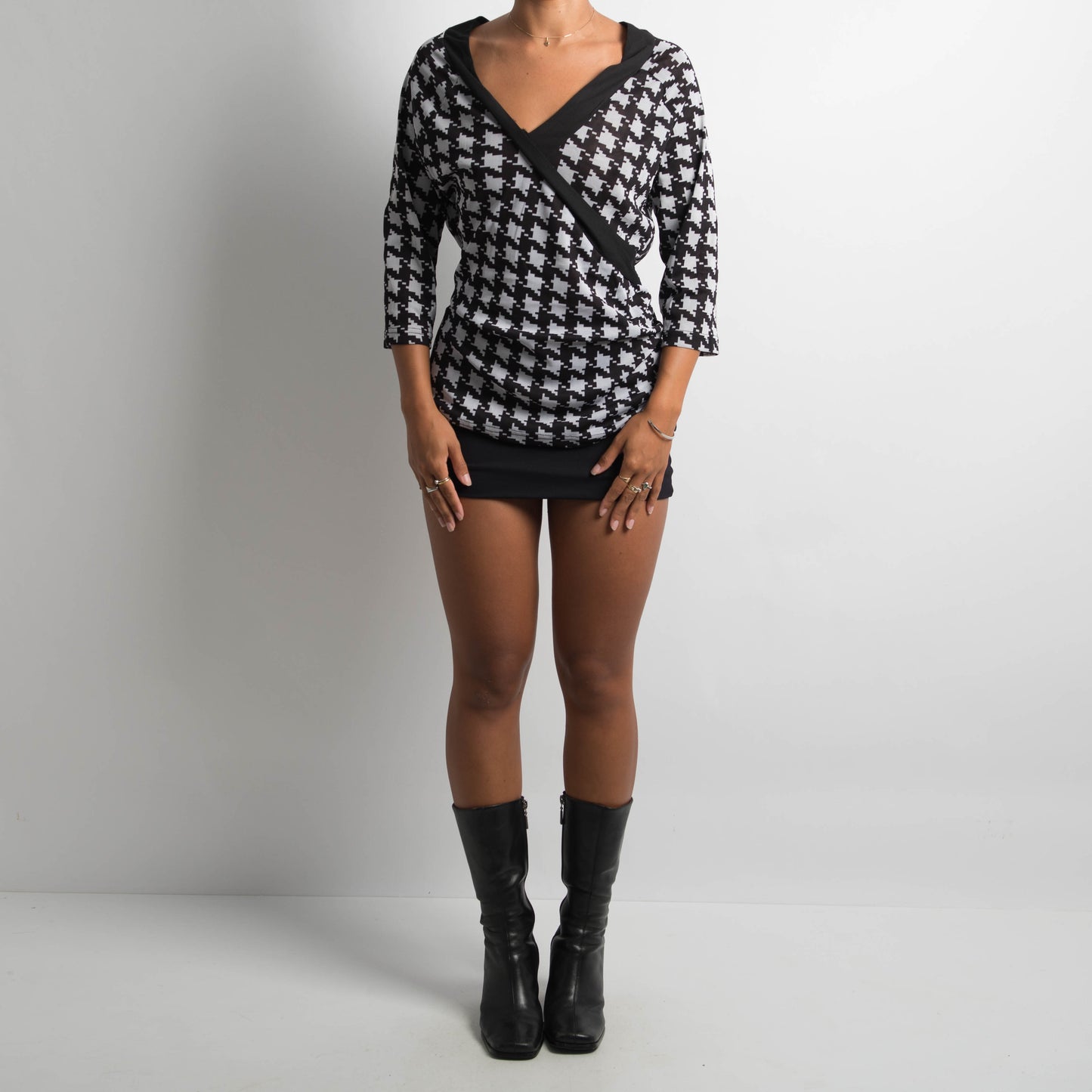 MESH HOUNDSTOOTH LONG SLEEVE