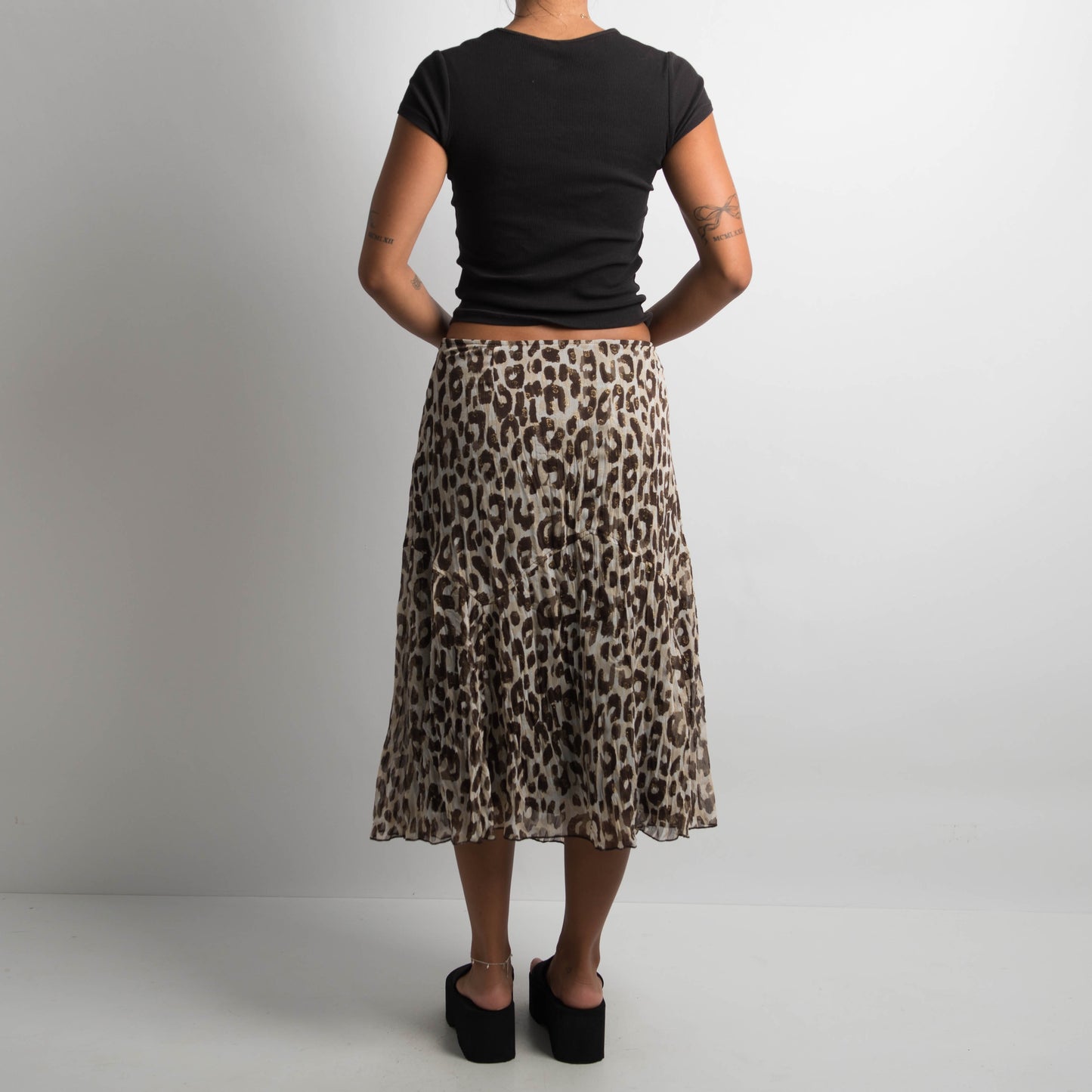 ANIMAL PRINT LONGLINE SKIRT