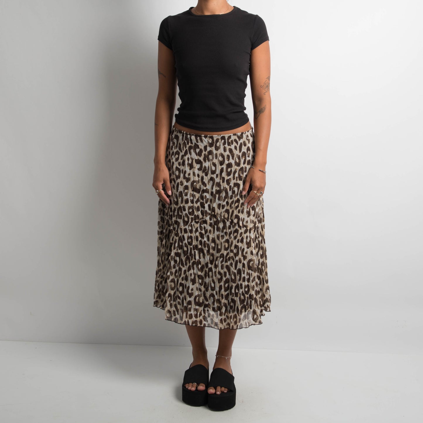 ANIMAL PRINT LONGLINE SKIRT