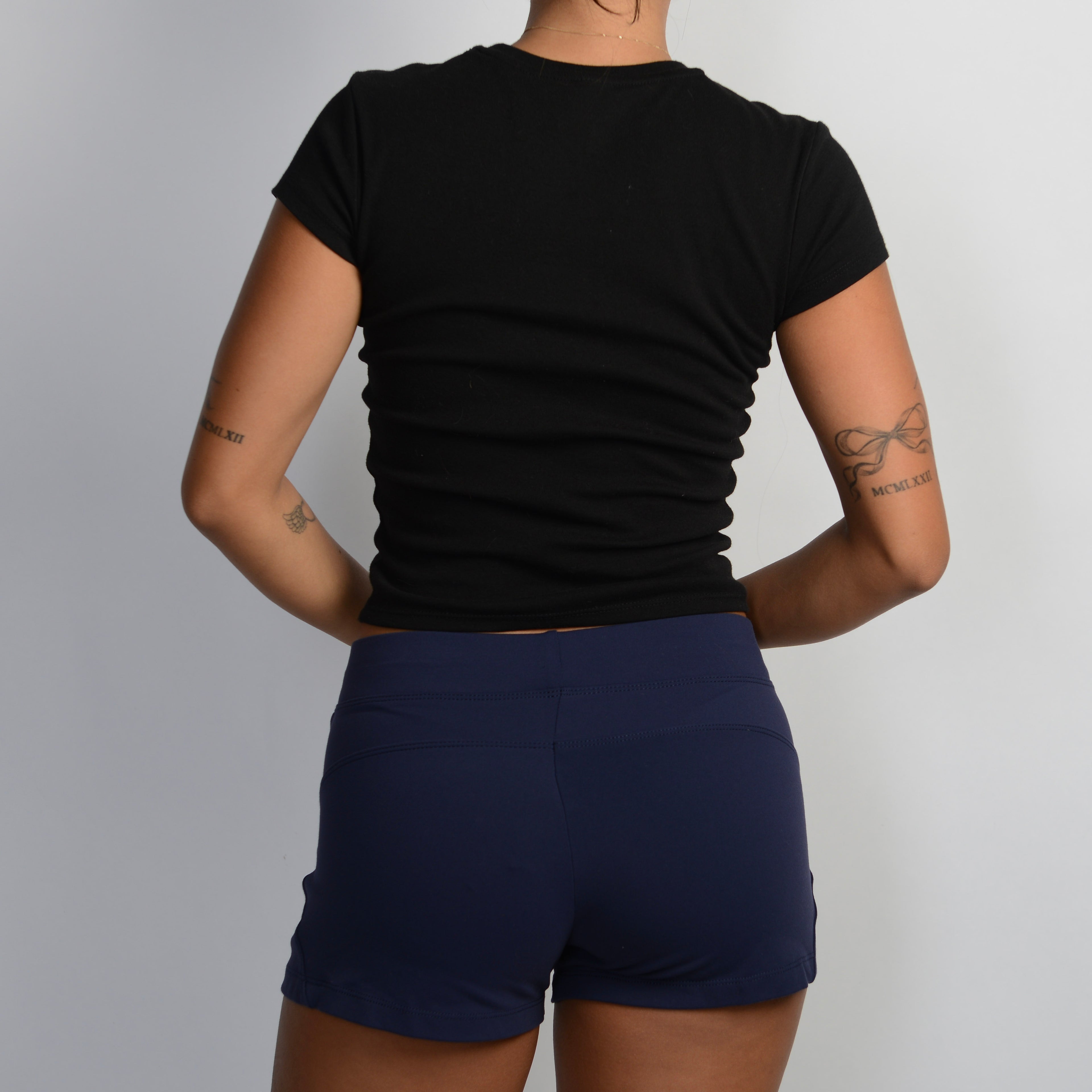 NAVY KICK SHORTS