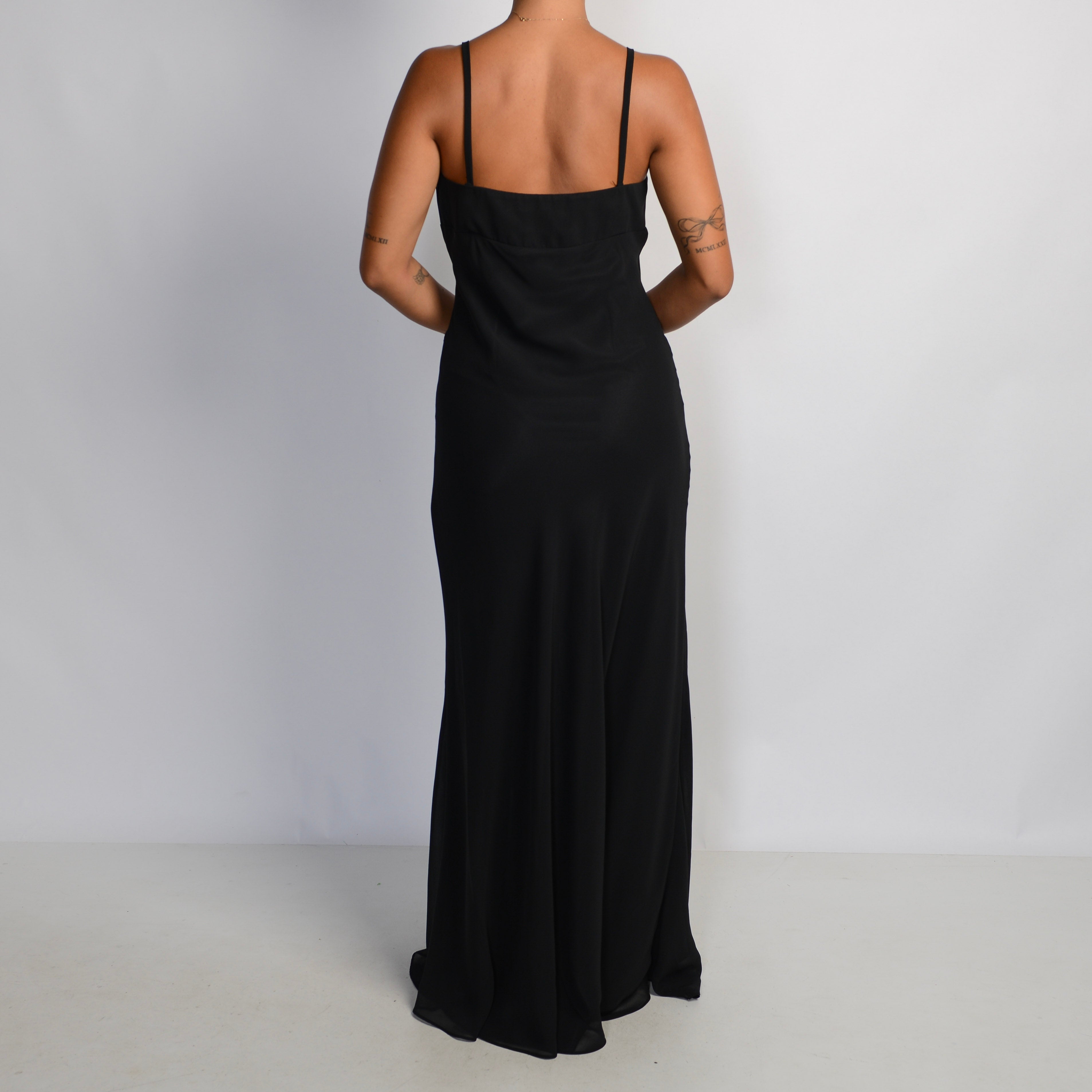 BLACK 90'S GOWN