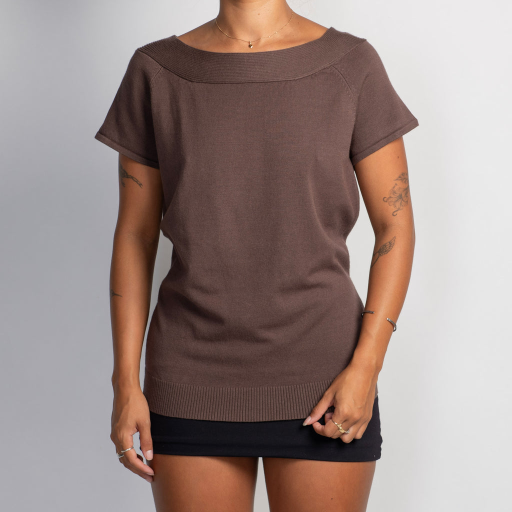 BROWN KNIT TOP