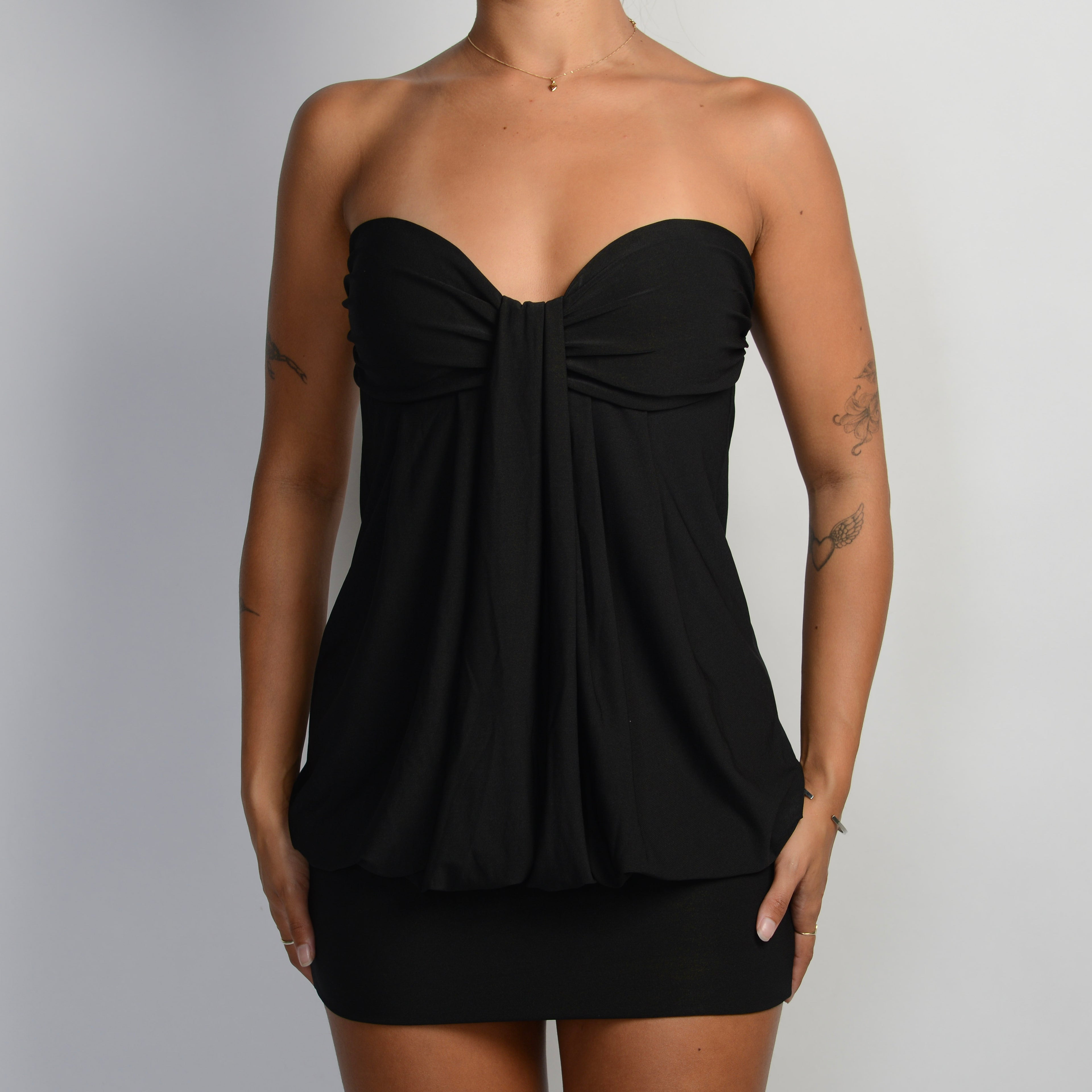 BLACK STRAPLESS MINI DRESS