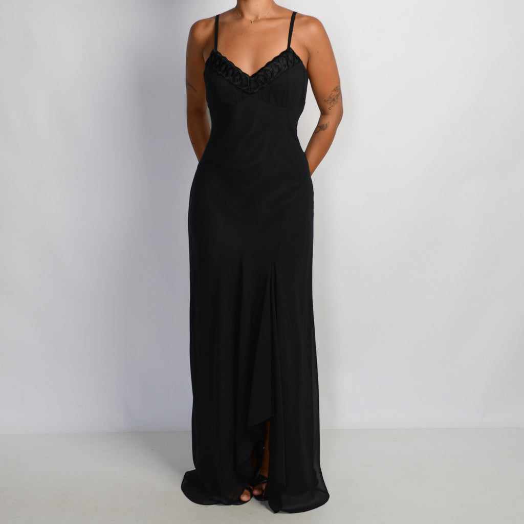BLACK 90'S GOWN
