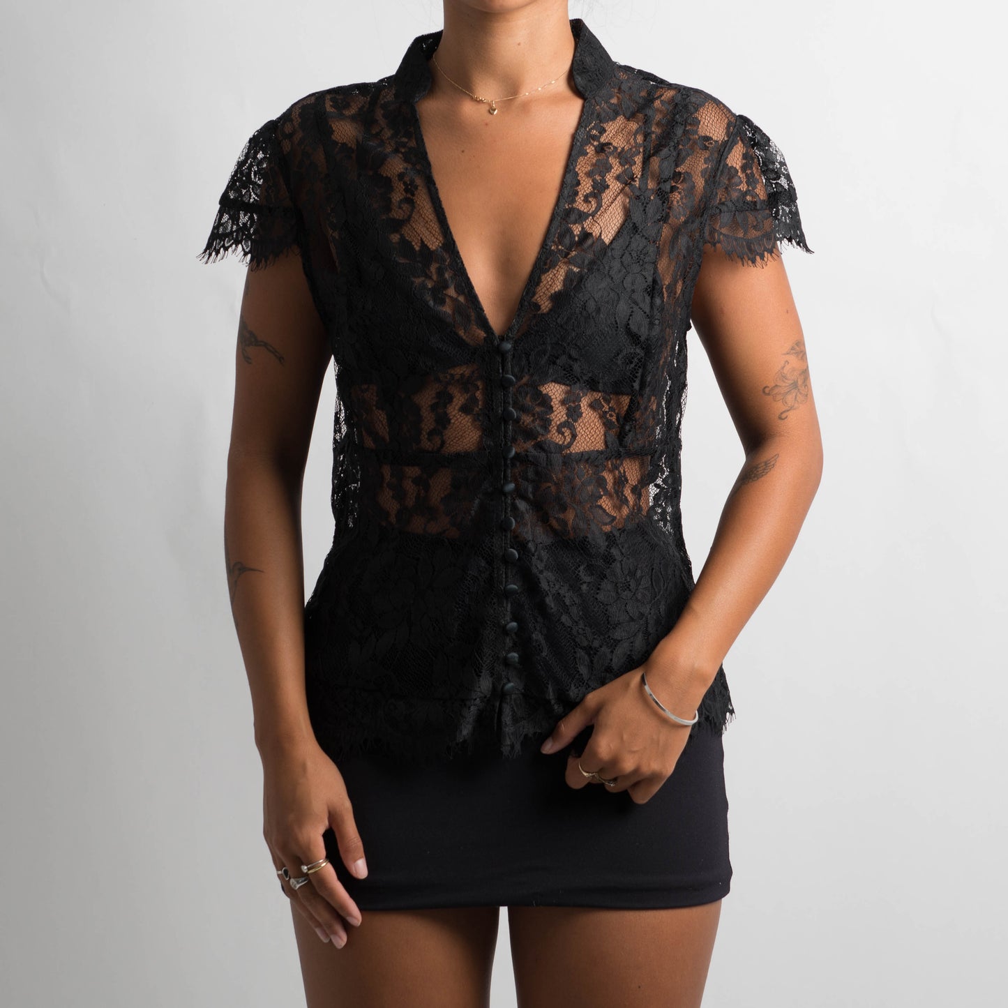 SHEER LACE BLOUSE