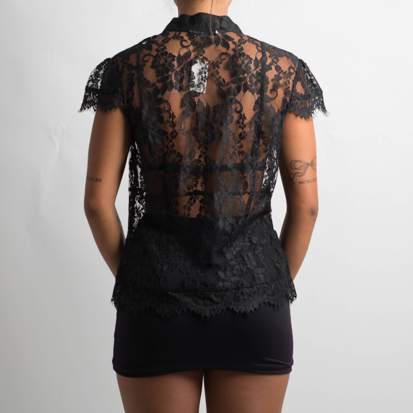 SHEER LACE BLOUSE