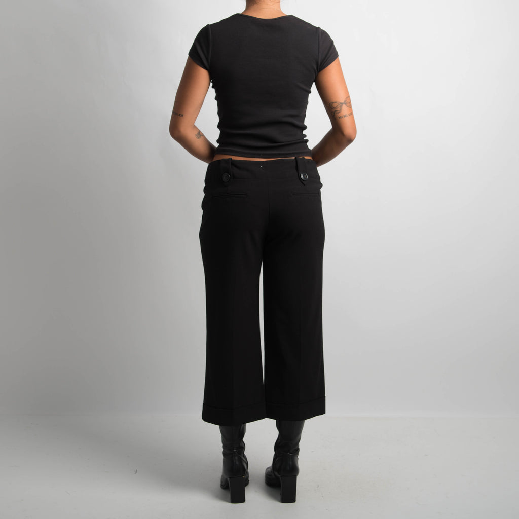 BLACK CROP TROUSERS
