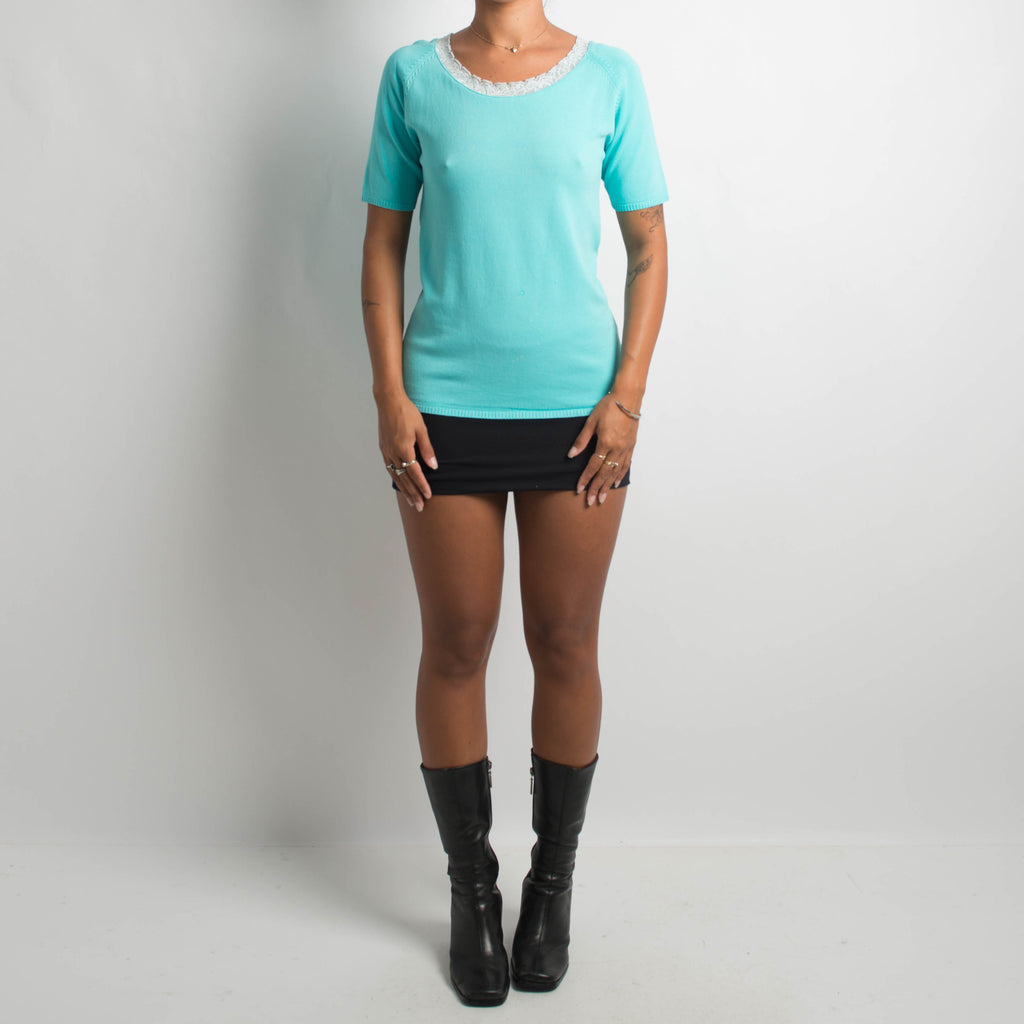 TURQUOISE KNIT TOP