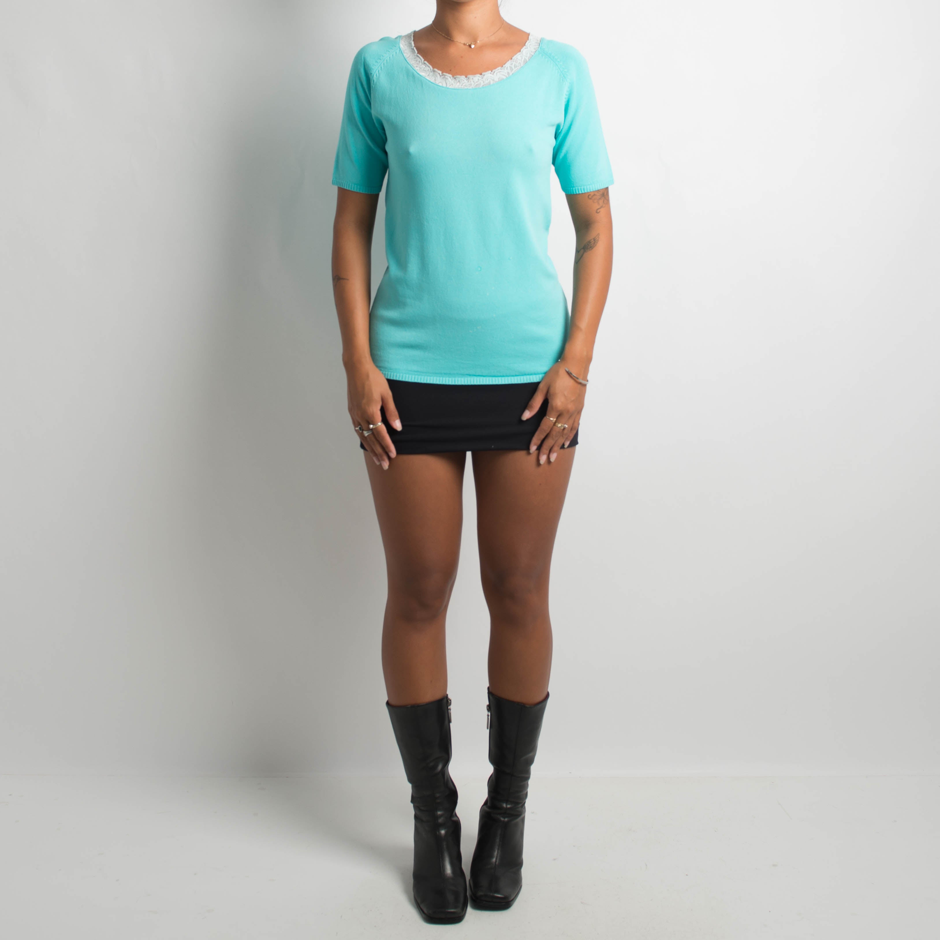 TURQUOISE KNIT TOP