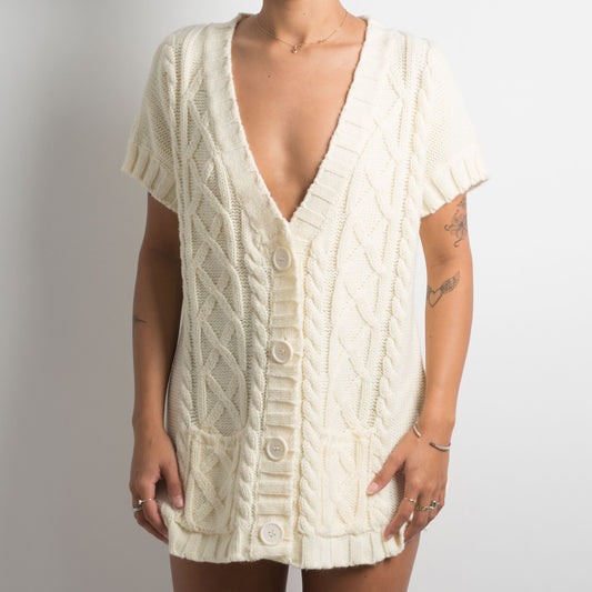 CREAM SHORT SLEEVE CARDIGAN