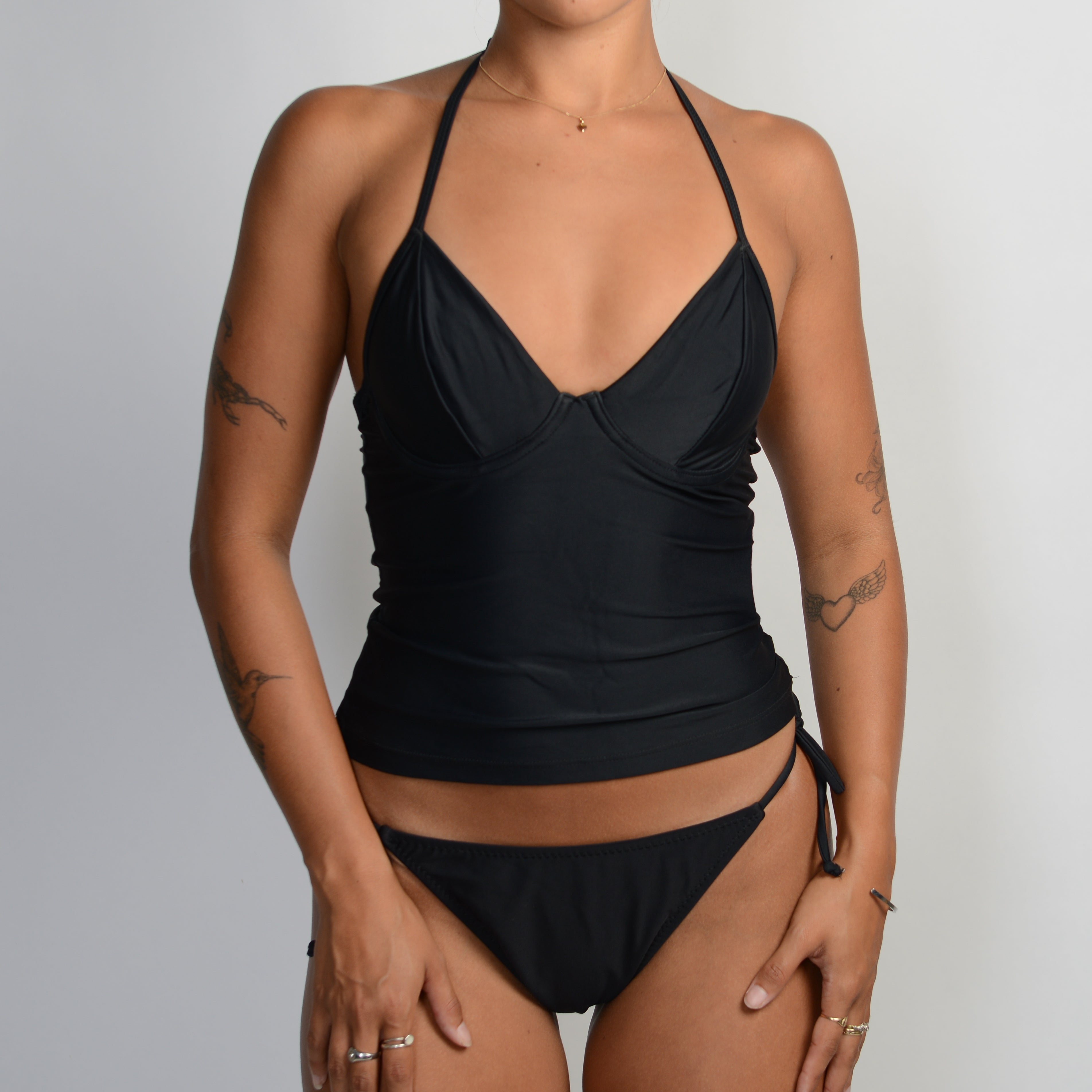 BLACK UNDERWIRE TANKINI TOP