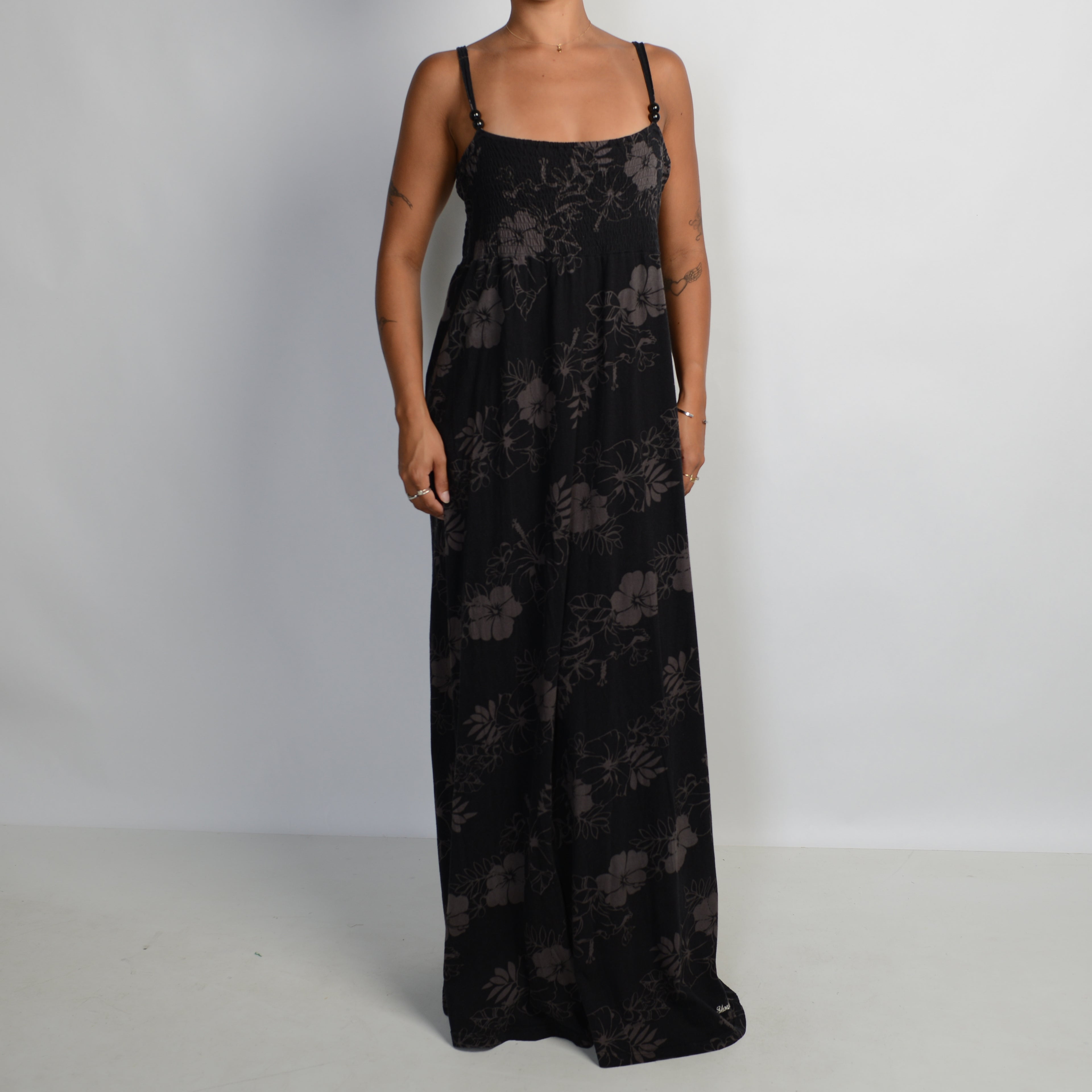BLACK FLORAL MAXI DRESS