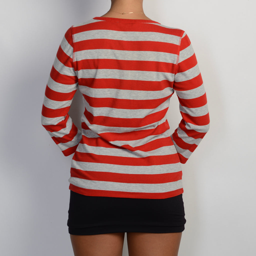 RED STRIPE LONG SLEEVE TOP