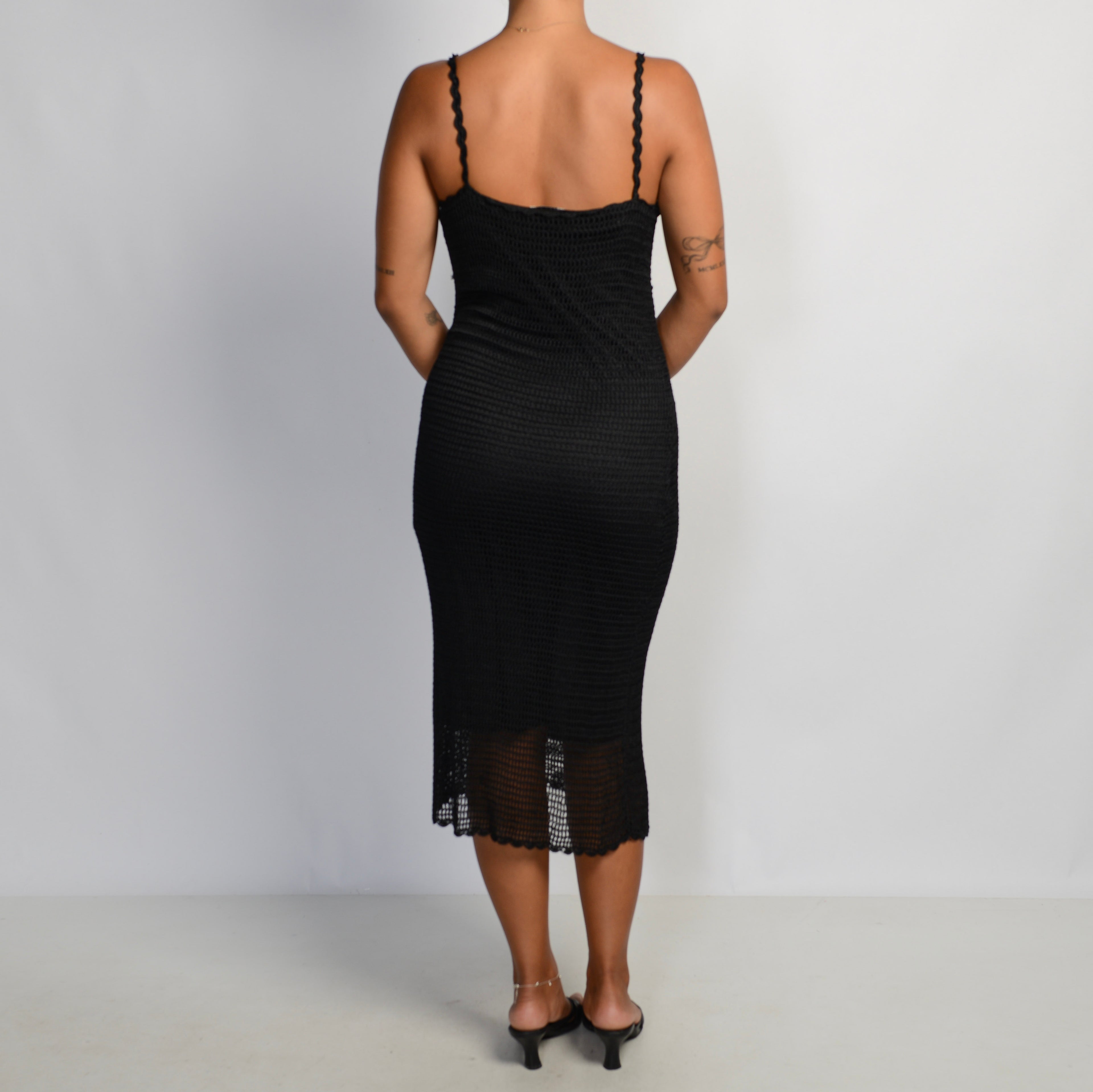 EMBROIDERED MIDI DRESS