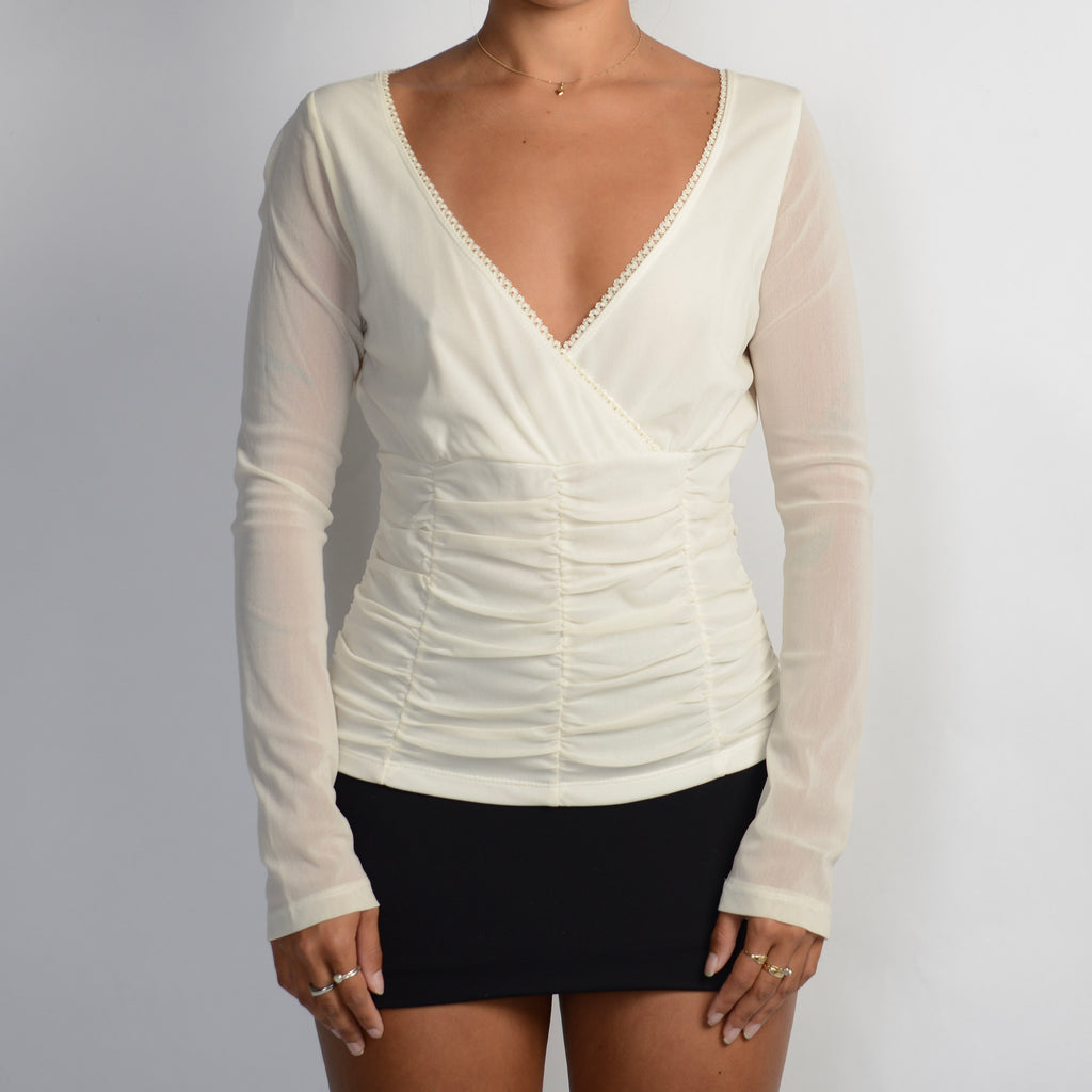 CREAM MESH LONG SLEEVE TOP