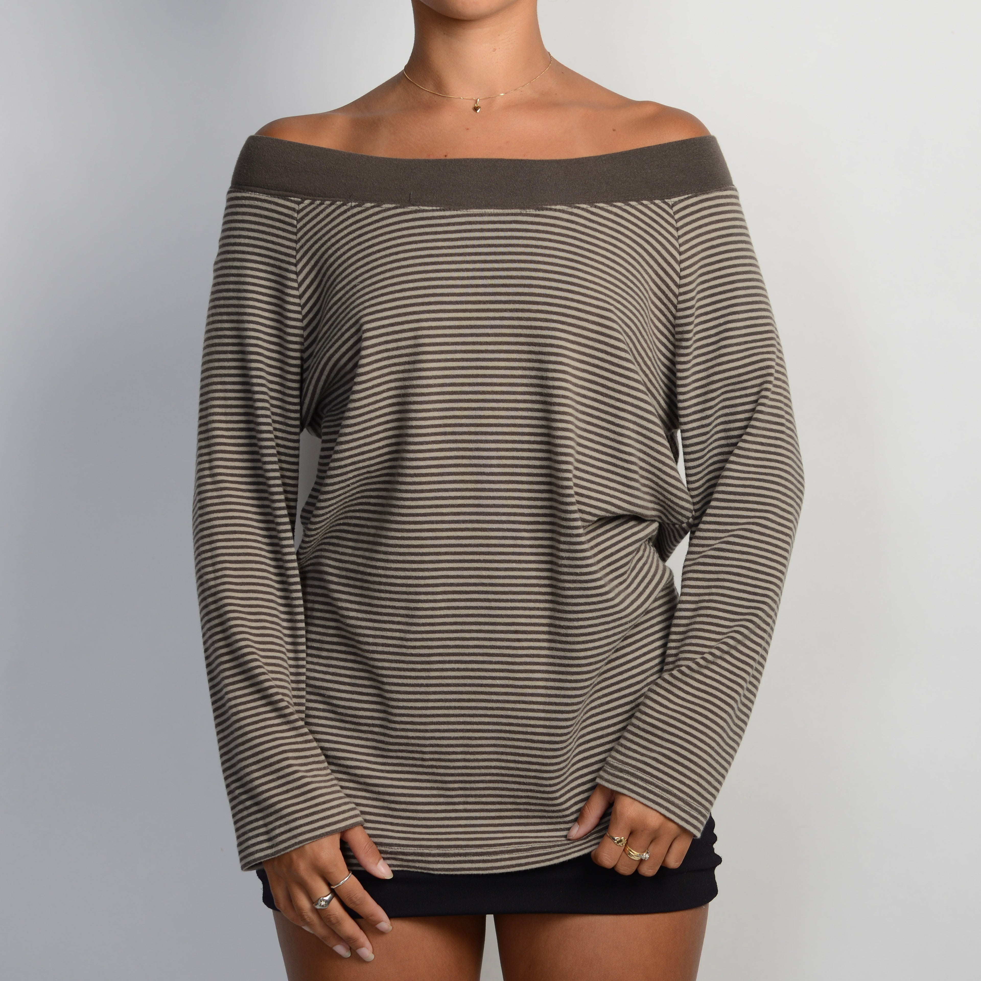 STRIPE LONG SLEEVE TOP