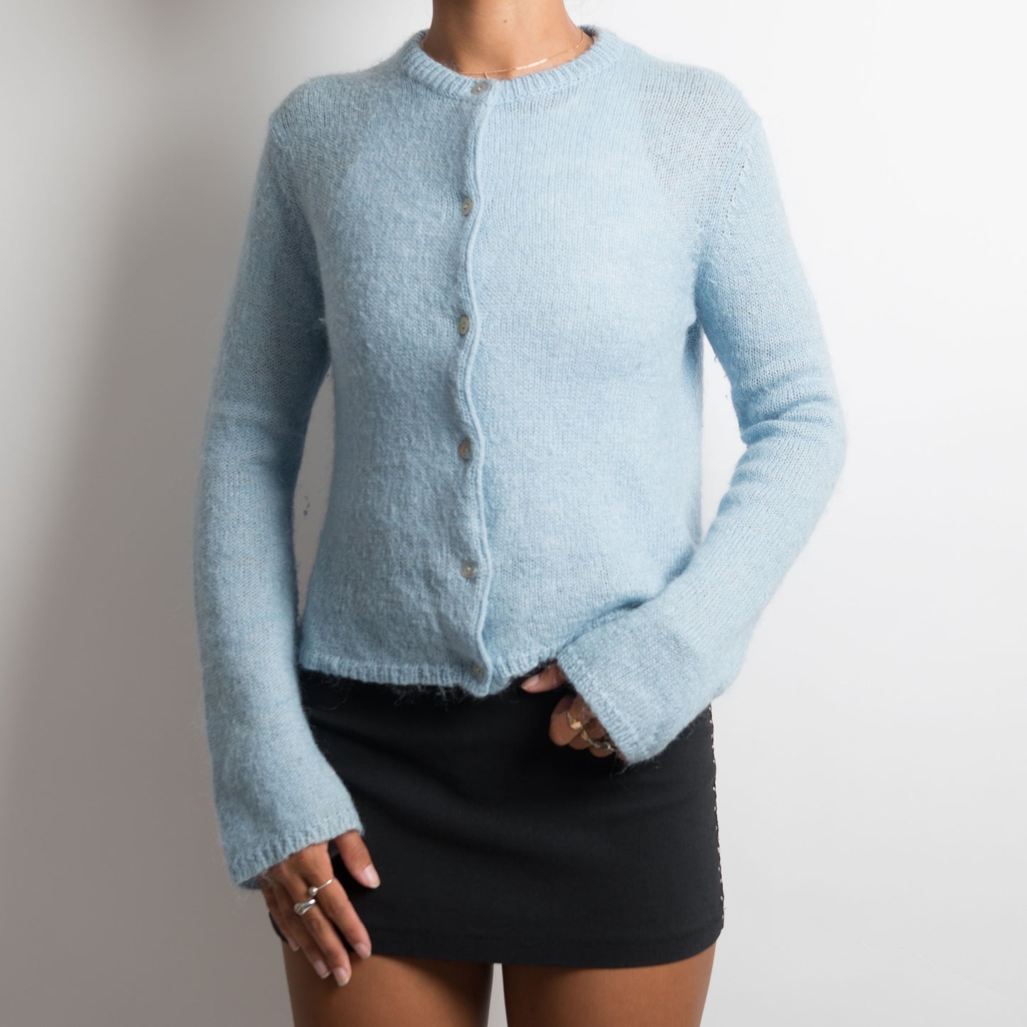 CARDIGAN EN LAINE BLEU