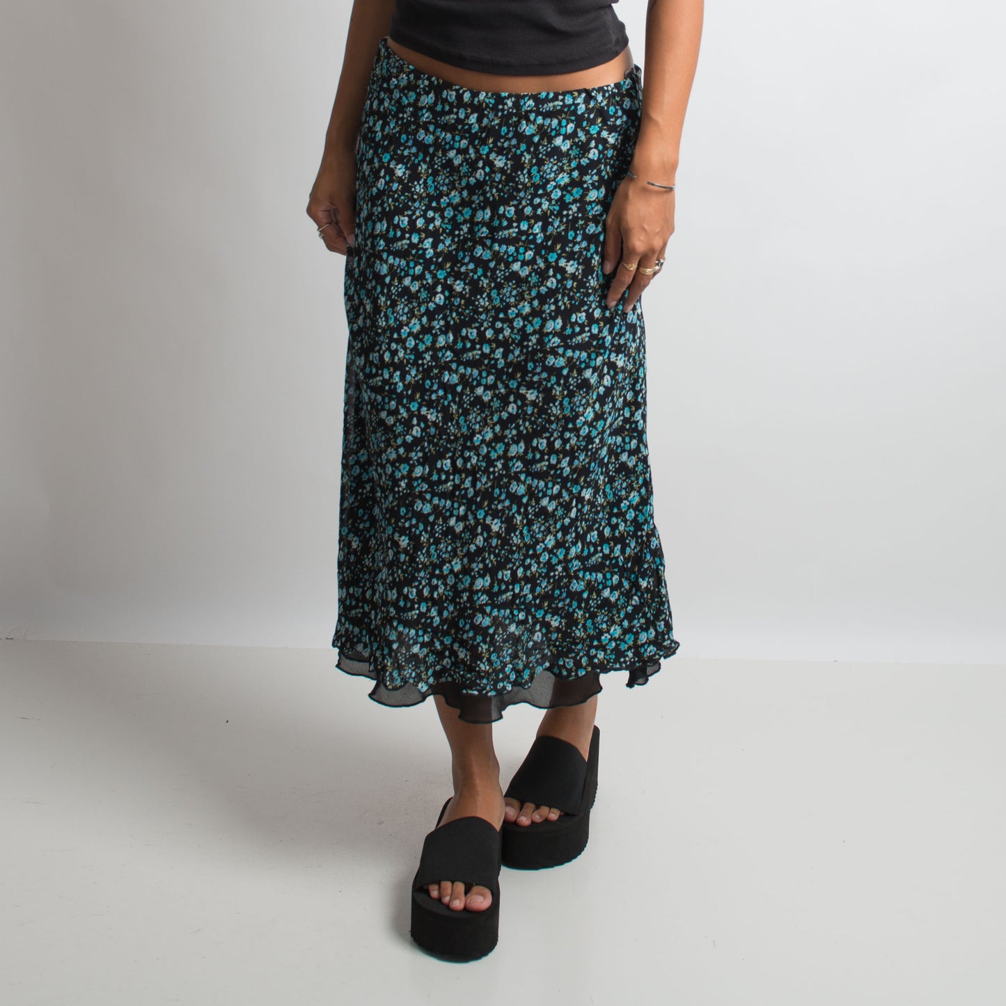 BLUE FLORAL MIDI SKIRT