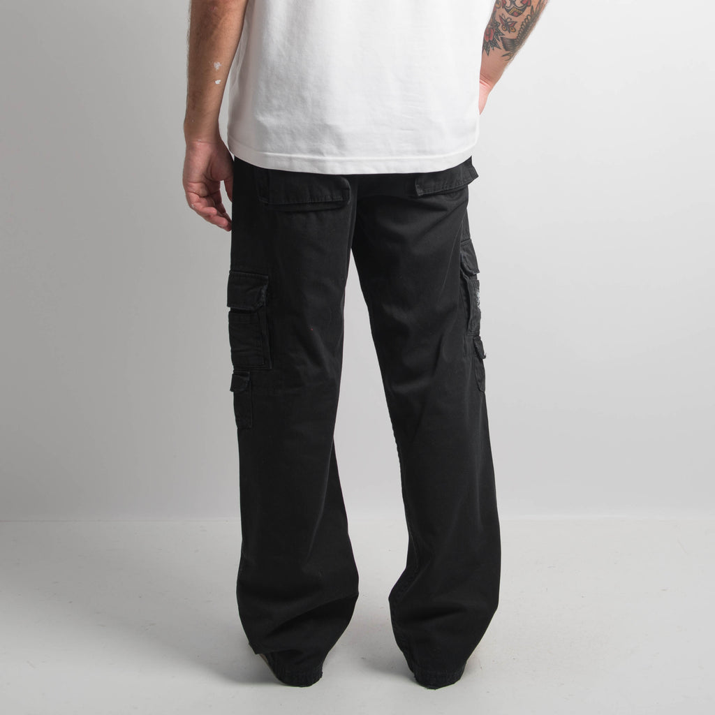 BLACK CARGO PANTS