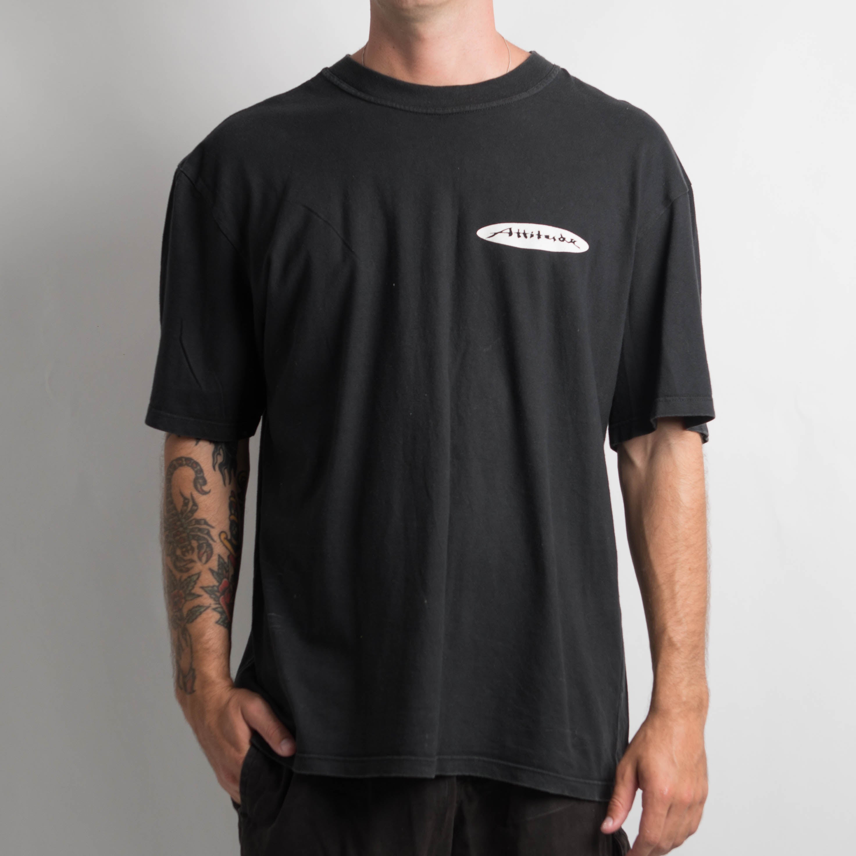 BLACK GRAPHIC TSHIRT