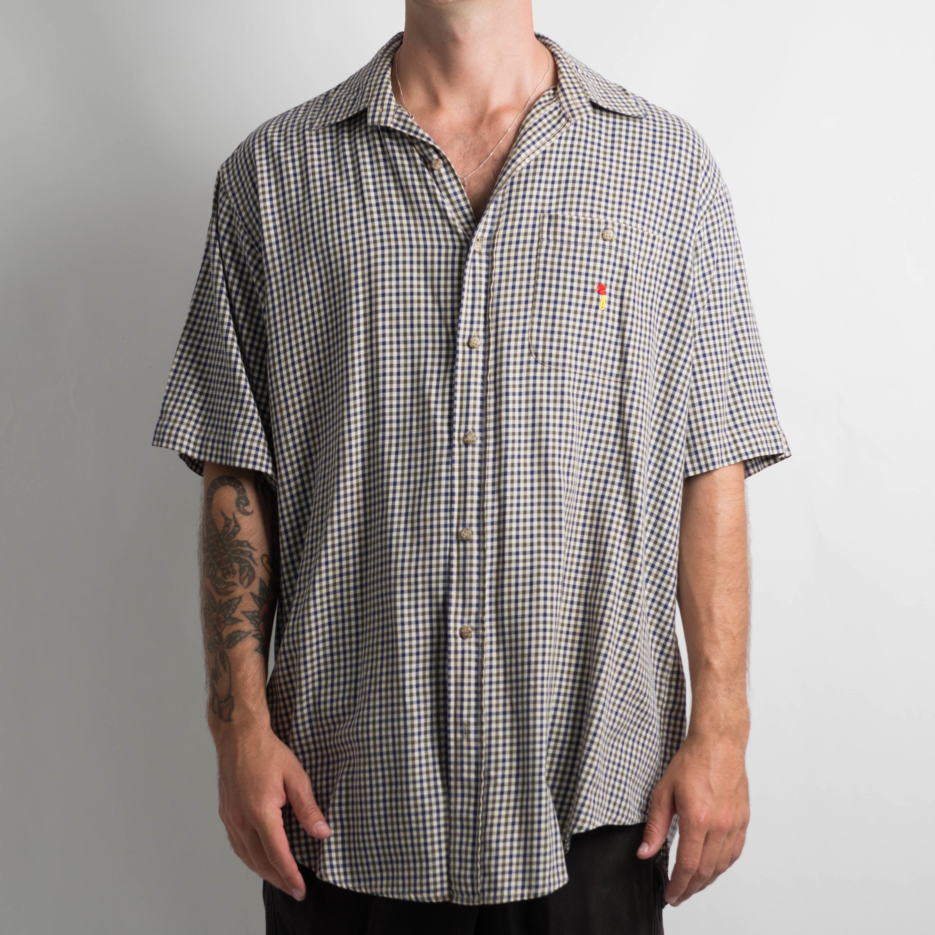 PLAID BUTTON UP SHIRT