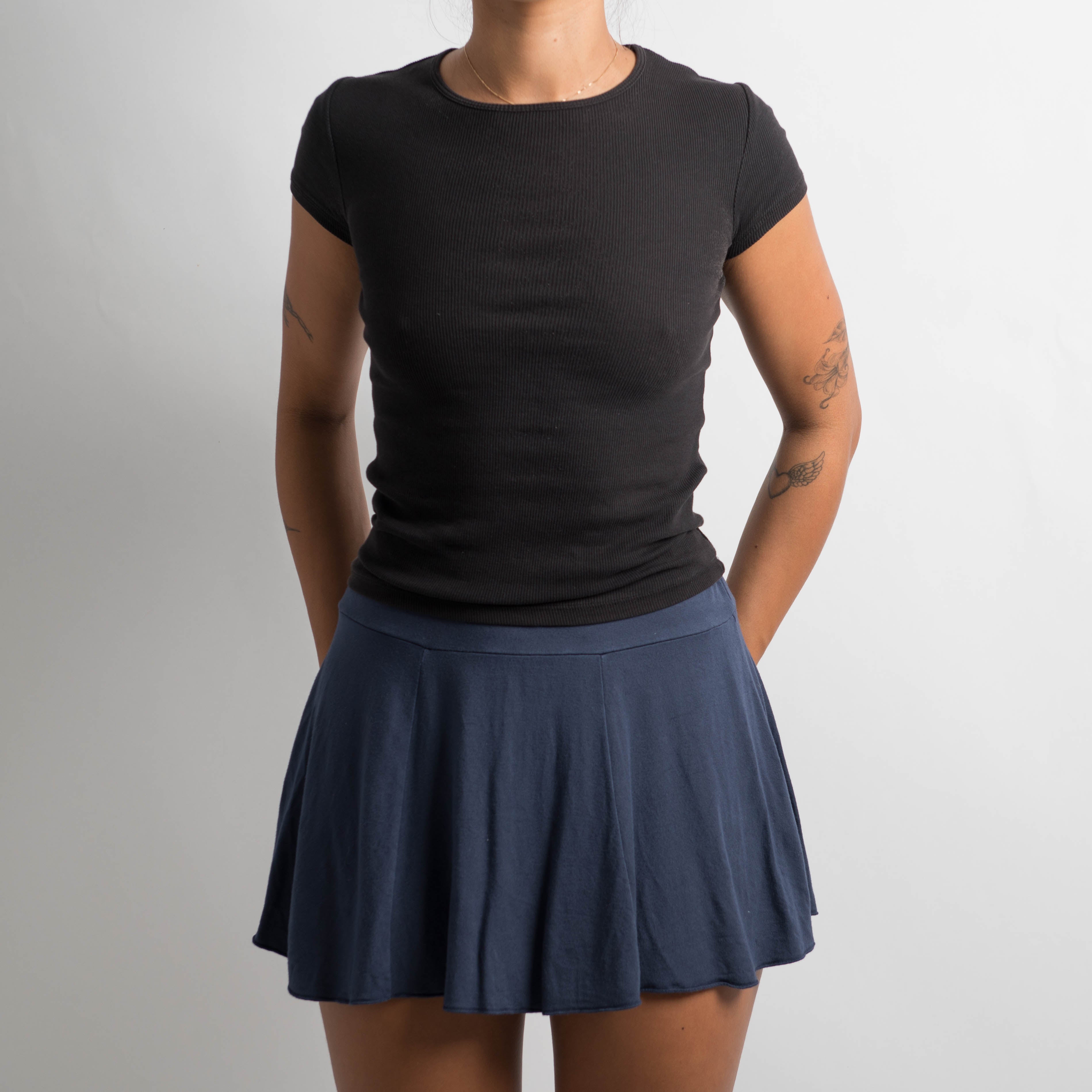 NAVY STRETCH MINI SKIRT
