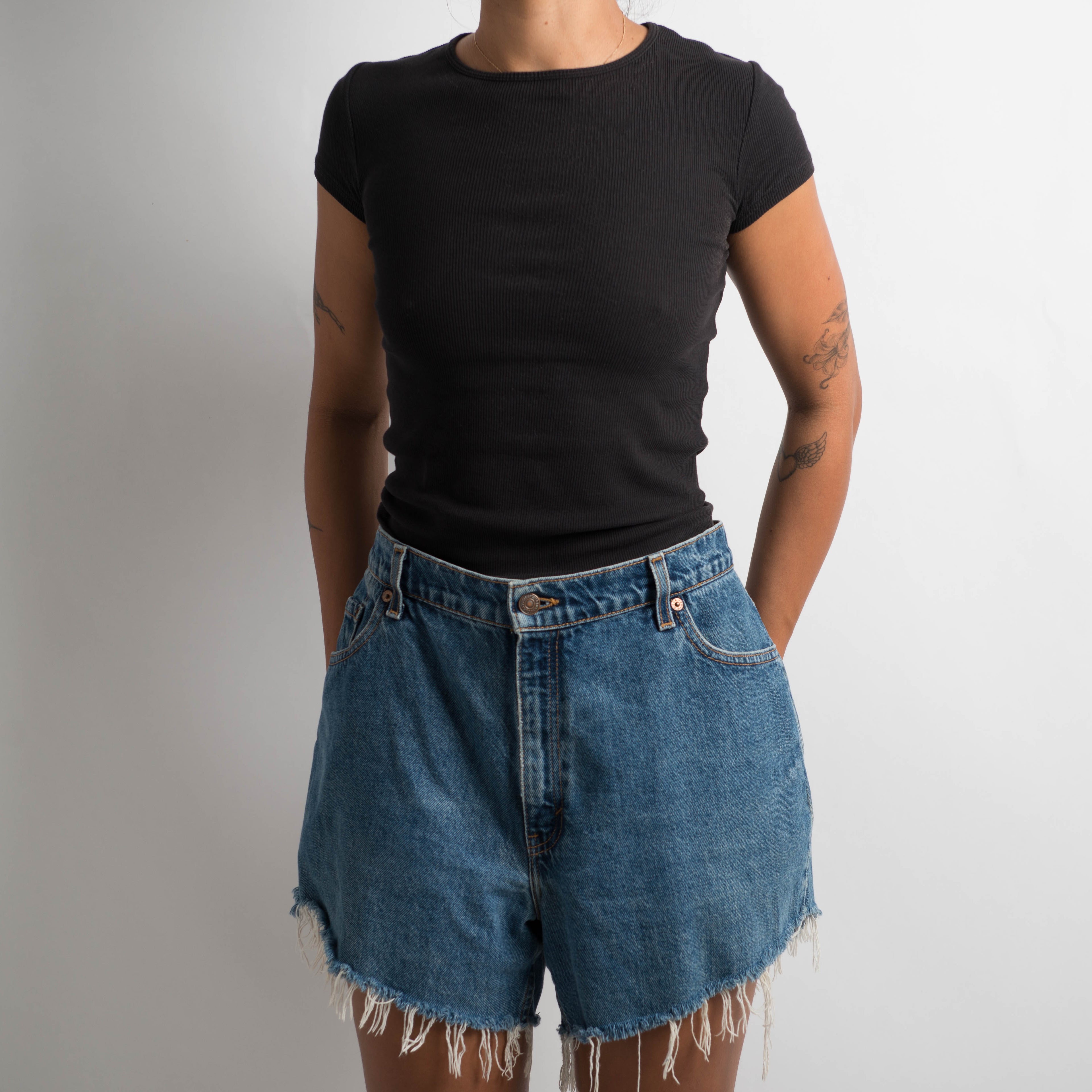 LEVIS 550 DENIM SHORTS