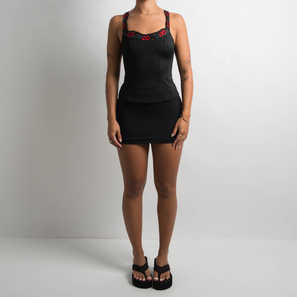 FLORAL TRIM CAMISOLE