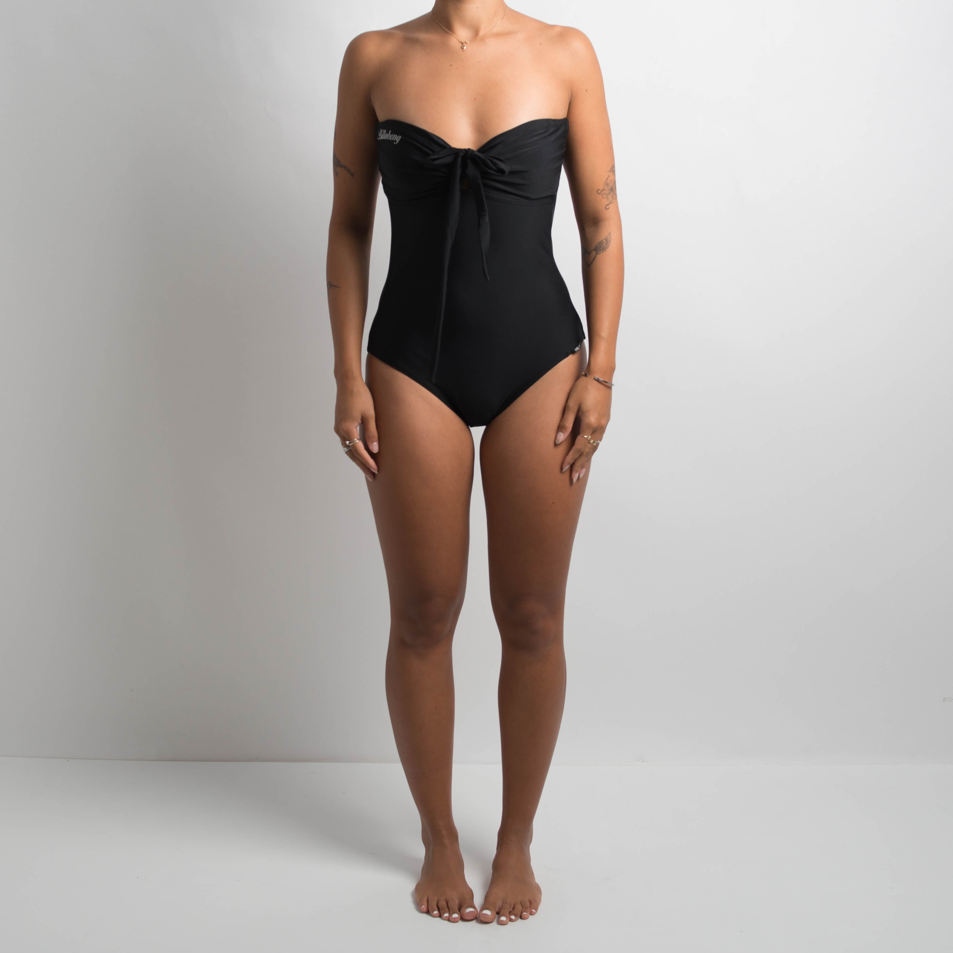 STRAPLESS ONE PIECE SWIMSUIT