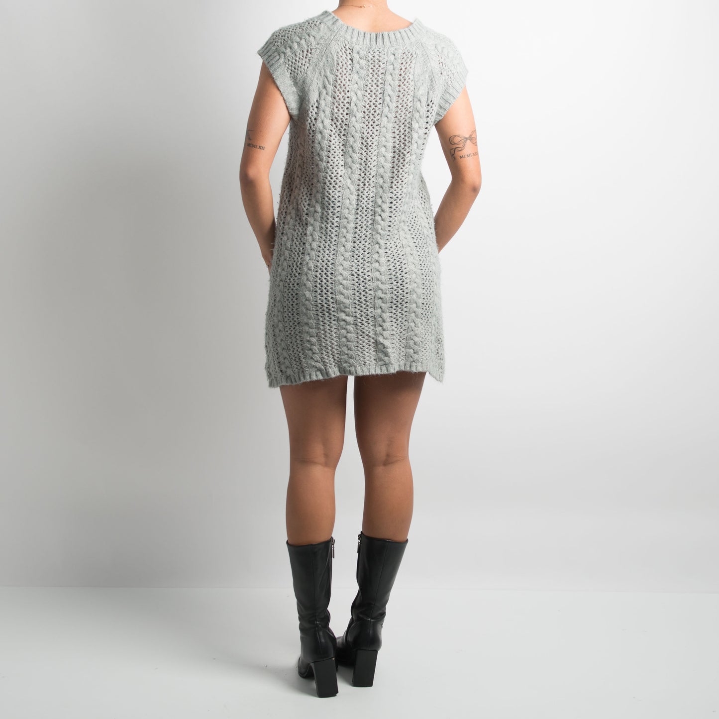 GREY KNIT MINI DRESS