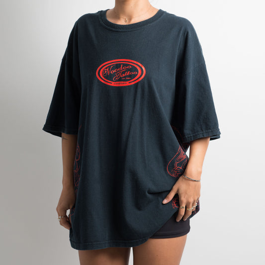 DARK NAVY GRAPHIC TSHIRT